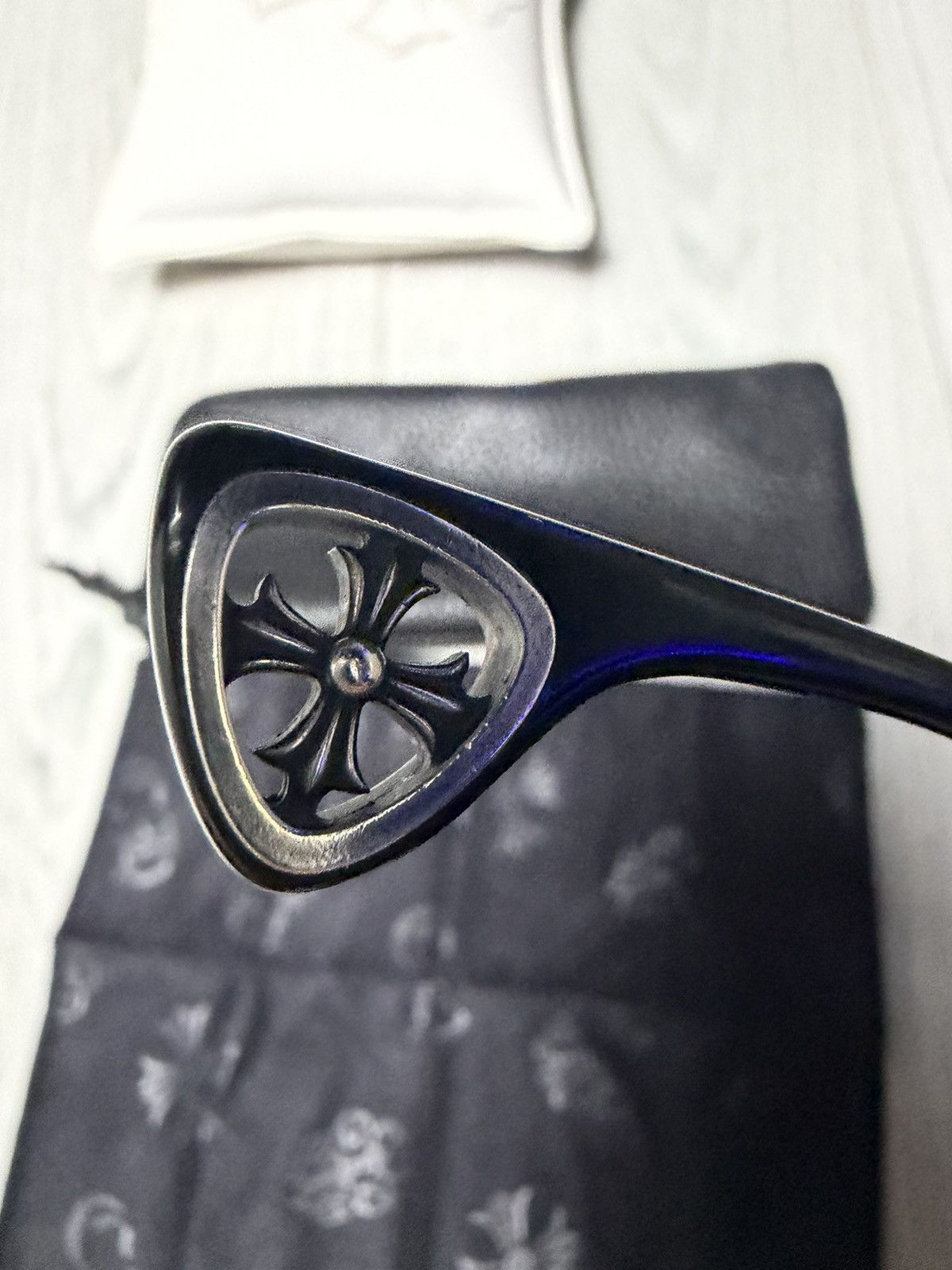 Chrome Hearts Chrome Hearts “Cooch” Cross Sunglasses Size ONE SIZE - 16 Thumbnail