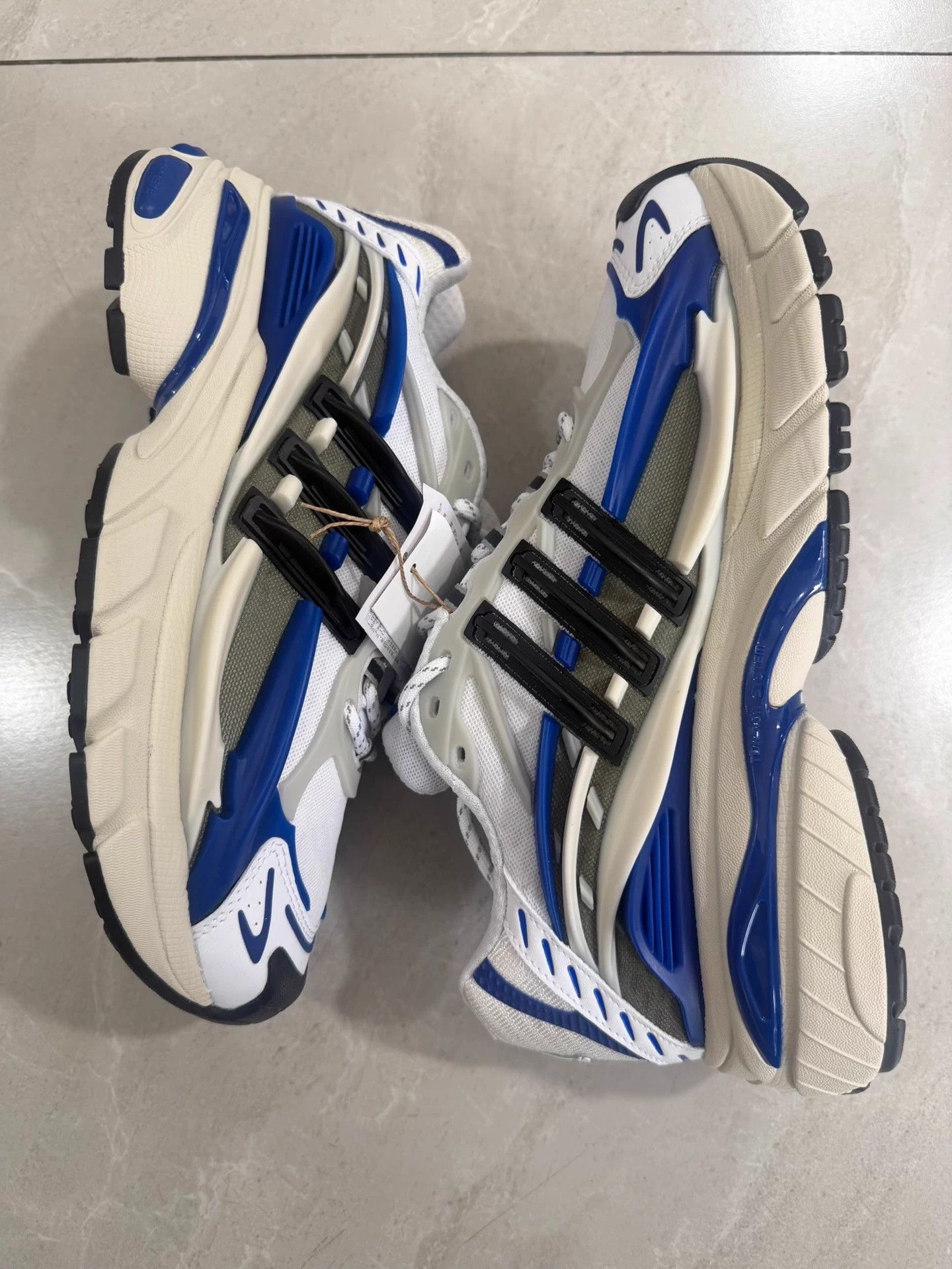 Adidas adidas x PW Adistar Jellyfish VIRGINIA Dad Shoe White Blue Size US 9 / EU 42 - 4 Thumbnail