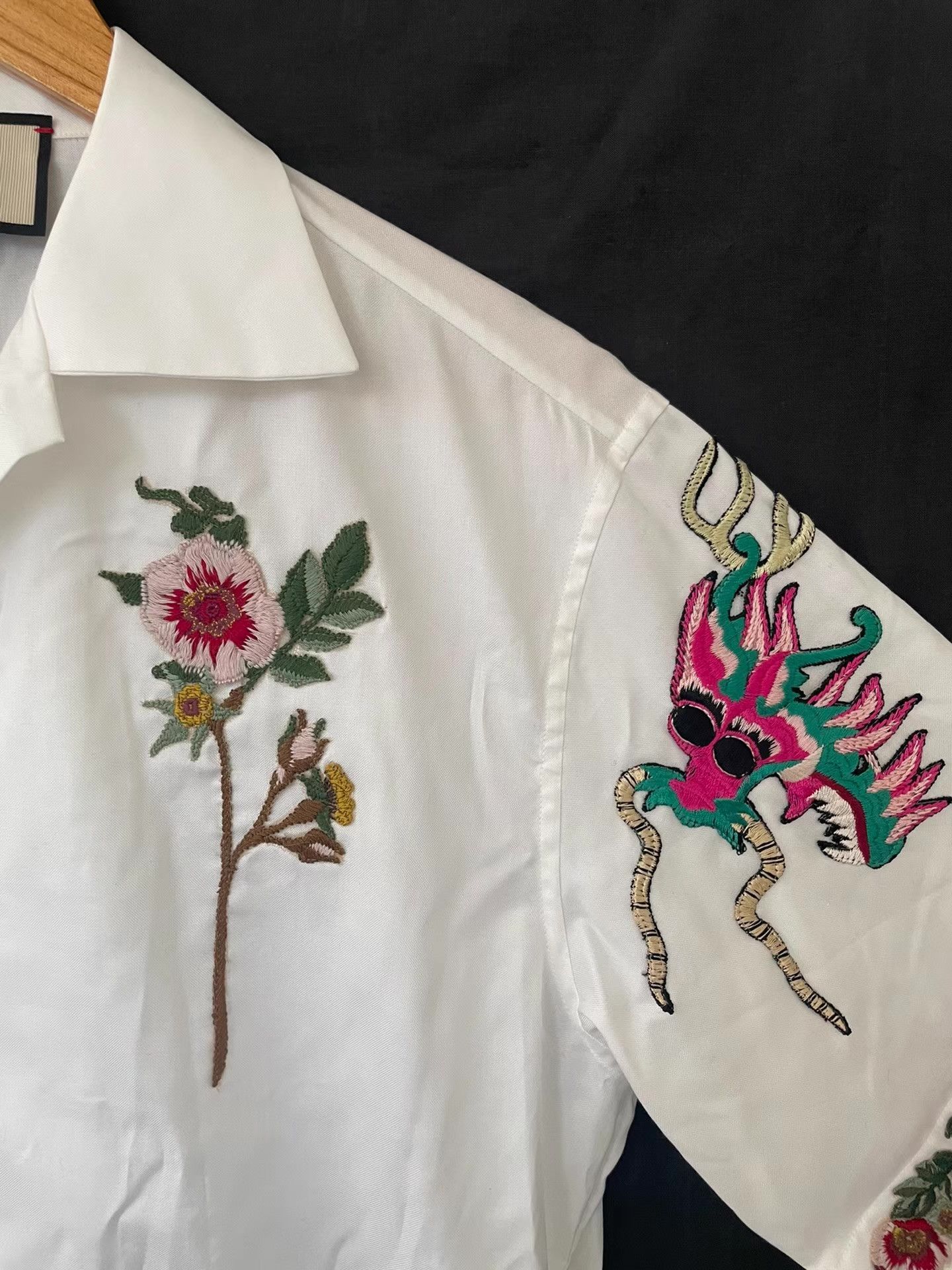 Gucci Gucci 17SS Dragon Embroidered Short-Sleeve Shirt Ｑ21 Size US S / EU 44-46 / 1 - 4 Thumbnail