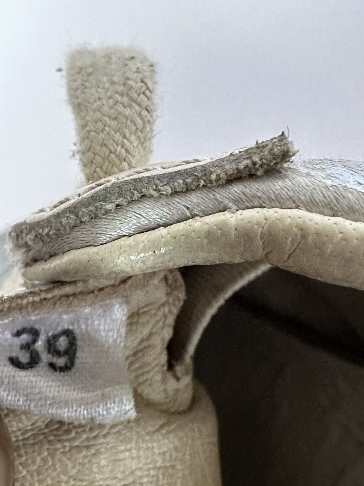 Maison Margiela MAISON MARGIELA CLASSIC REPLICA SNEAKER Size 39 EU Size US 6.5 / EU 39-40 - 10 Thumbnail