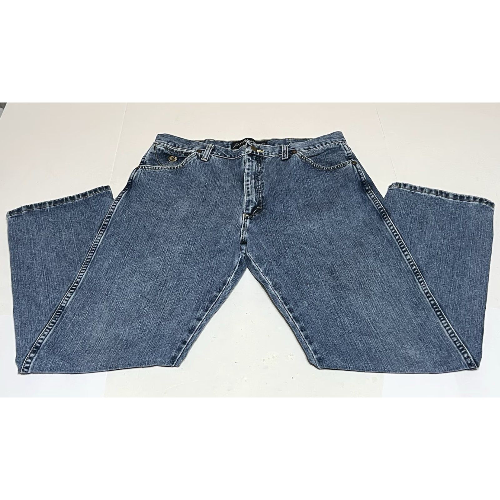Wrangler VINTAGE Wrangler Jeans George Strait Cowboy Cut 34x29 Jeans Mens Regular Straight Denim Blue 5-Pocket Belt Loops Cowboy Theme Size US 34 / EU 50 - 2 Thumbnail