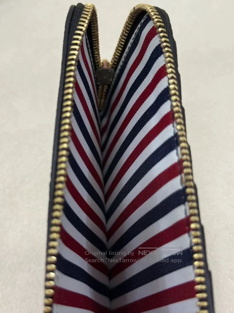 Thom Browne THOM BROWNE Leather Zip Card Wallet. Size ONE SIZE - 4 Thumbnail