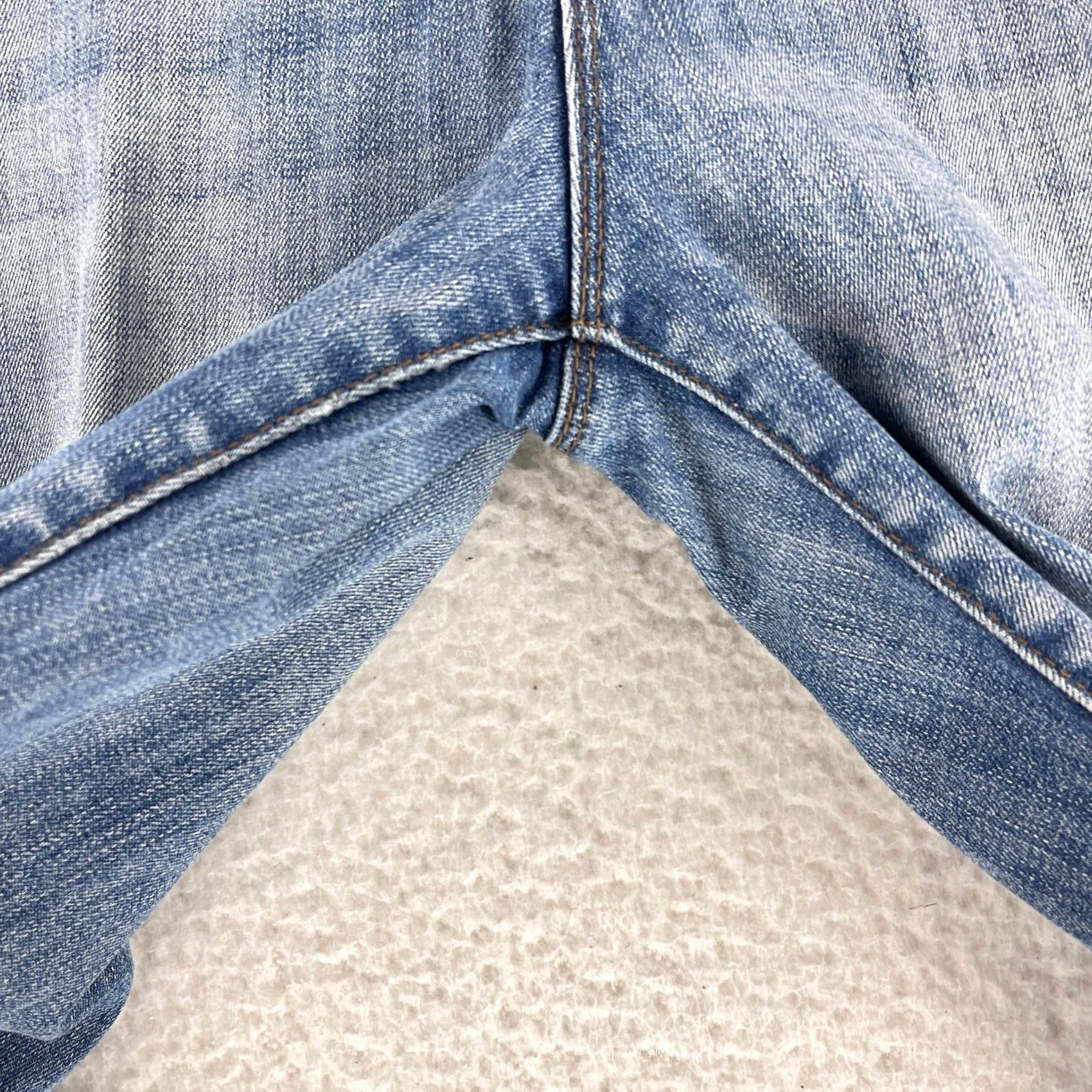 Vintage KUT from the Kloth Jeans Womens Size 6 Blue Denim Straight Leg Mid-Rise Casual Size 28" / US 6 / IT 42 - 6 Thumbnail