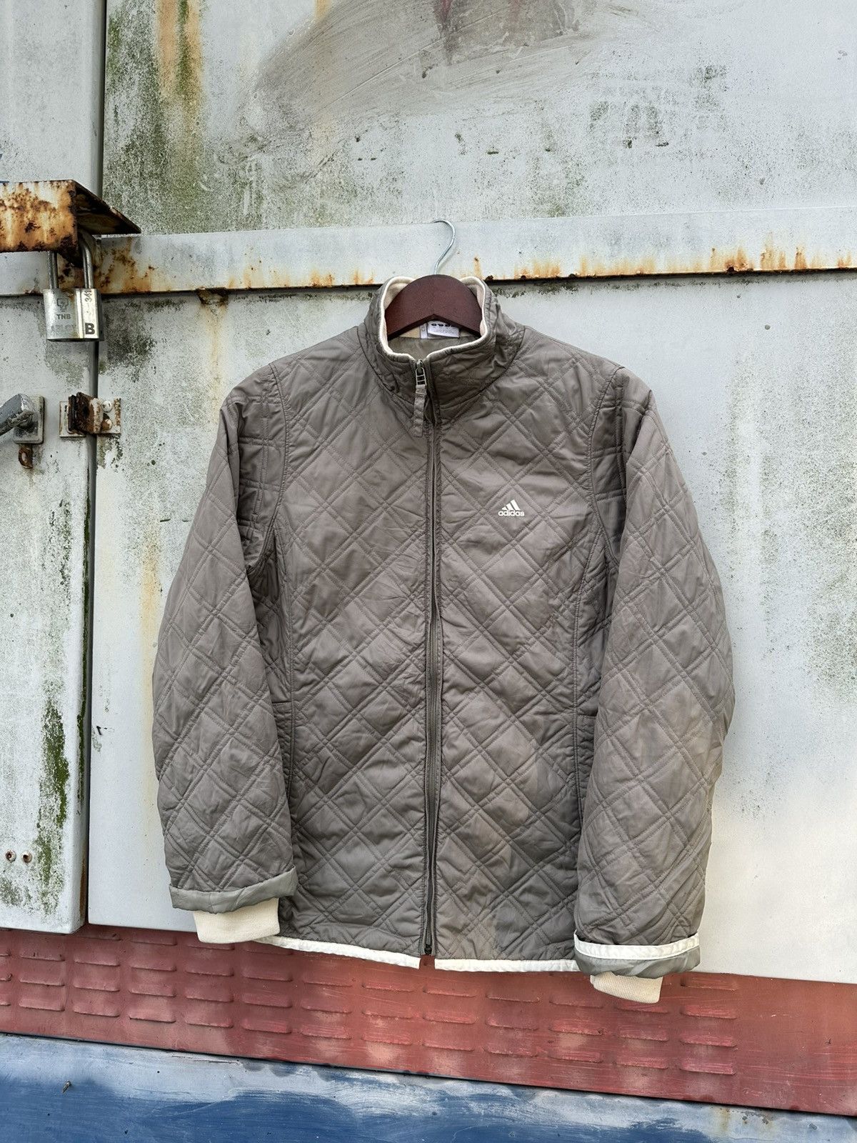 Adidas 👹ADIDAS LIGHT PUFFER JACKET Size US S / EU 44-46 / 1 - 1 Thumbnail