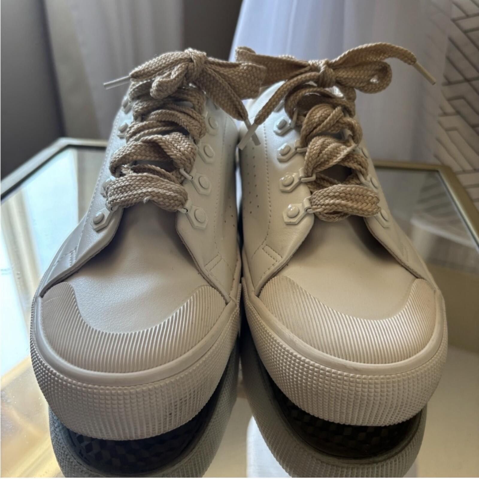 Bershka (Bershka) Cream Sneakers with Tan Laces Size US 9 / IT 39 - 12 Thumbnail