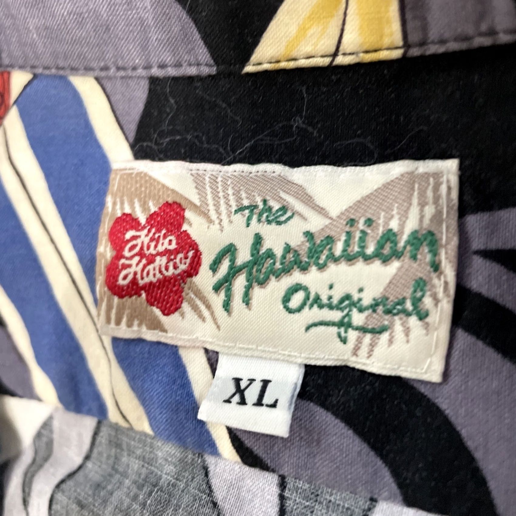 Hilo Hattie VINTAGE Hilo Hattie Hawaiian Shirt Men XL Surf Longboard Graphic Print Aloha Skater Black Short Sleeve Button-Up Collared Shirt Mens Size US XL / EU 56 / 4 - 6 Thumbnail