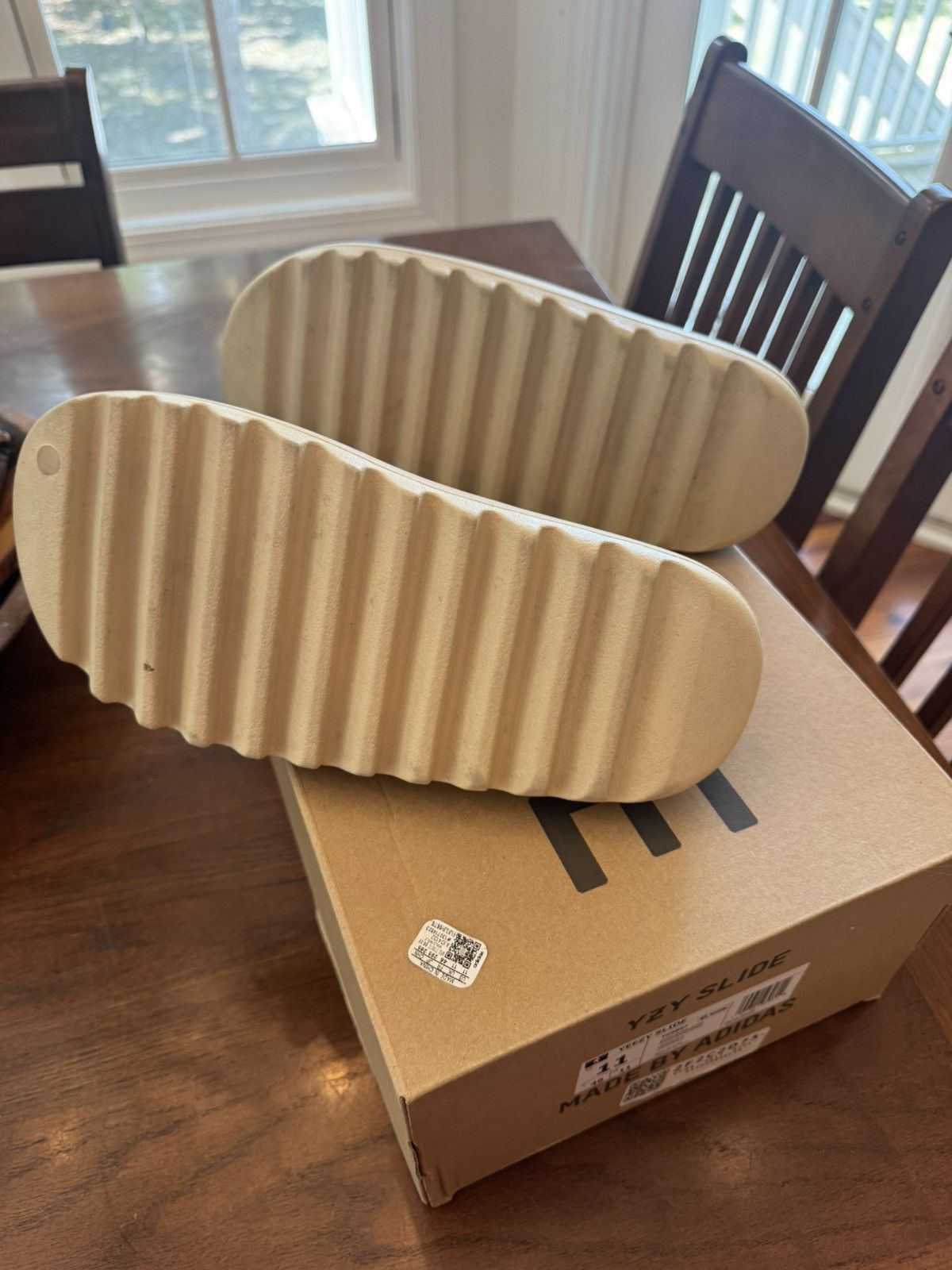 Yeezy Yeezy Slide Bone Size US 11 / EU 44 - 4 Thumbnail