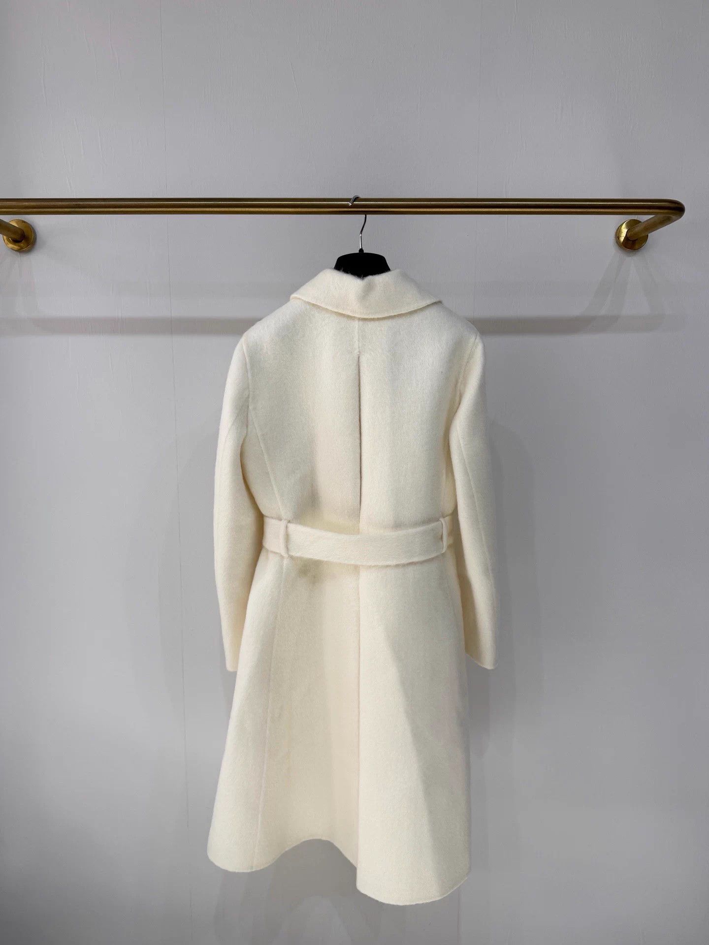 Dior Dior FW24 Snow White Mohair Wool Coat FR36 NWT Size XS / US 0-2 / IT 36-38 - 7 Thumbnail