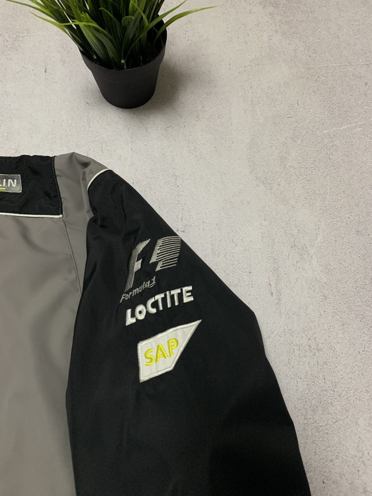 Formula 1 × Mercedes-Benz Vintage Mercedes Benz Jacket Bomber Warsteiner Michelin F1 Size US L / EU 52-54 / 3 - 4 Thumbnail