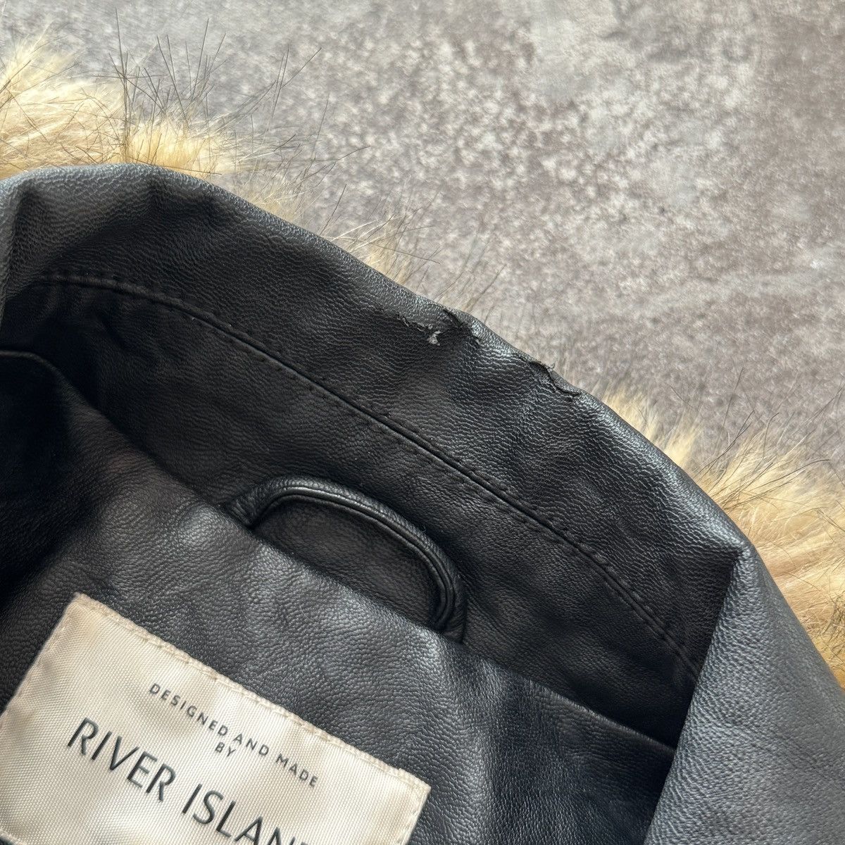 River Island River Island Vintage Y2K Faux Fur Leather Biker Jacket Size M / US 6-8 / IT 42-44 - 14 Thumbnail