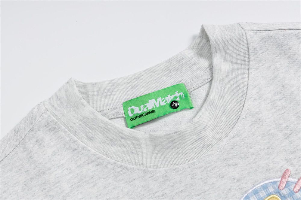 Japanese Brand Men's Loose-Fit Casual T-Shirt with Floral Embroidery Size US M / EU 48-50 / 2 - 3 Thumbnail