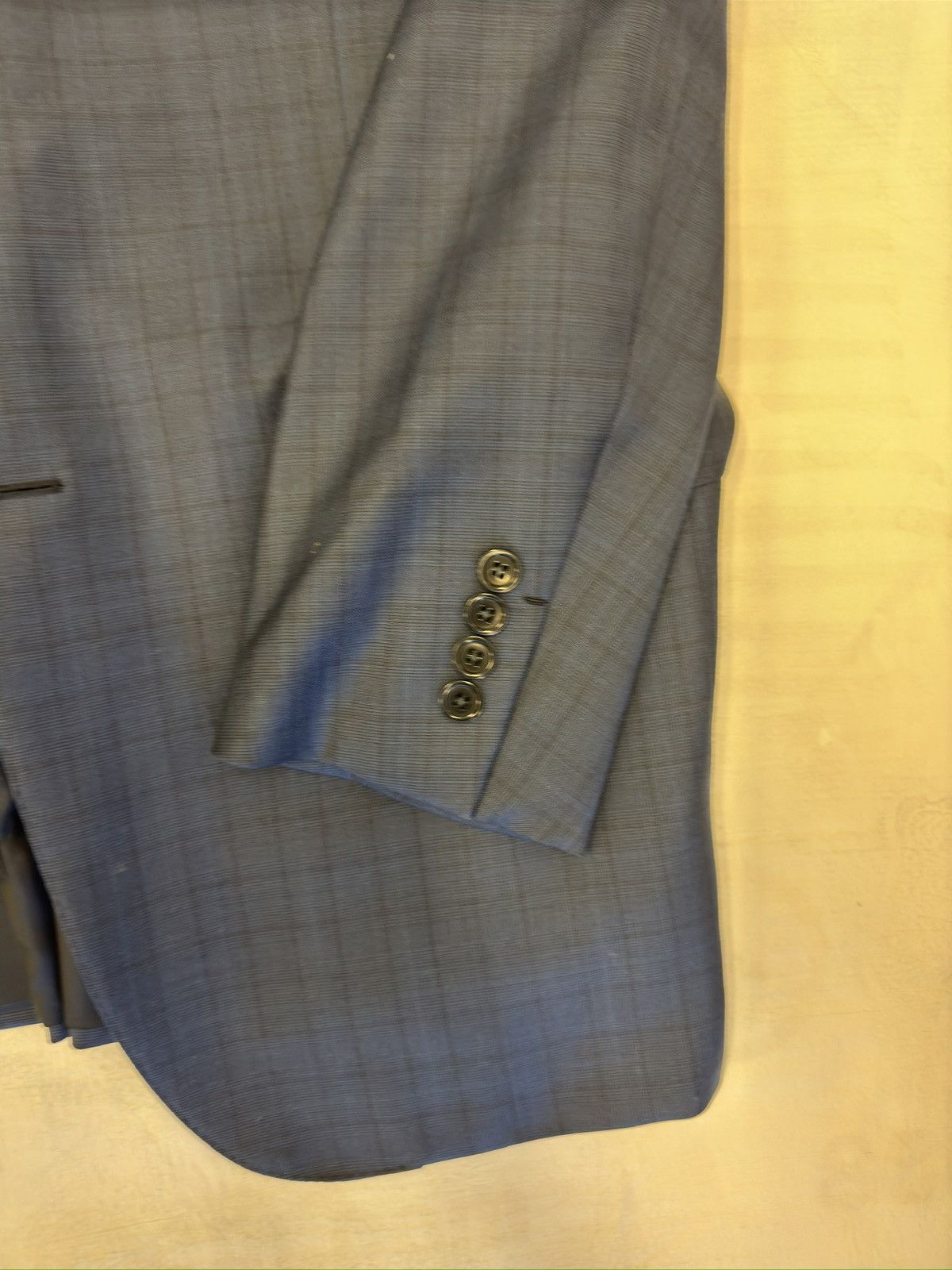 Ermenegildo Zegna Ermenegildo Zegna Made in Switzerland Jacket Size 46 R $2795 Size 46R - 3 Thumbnail