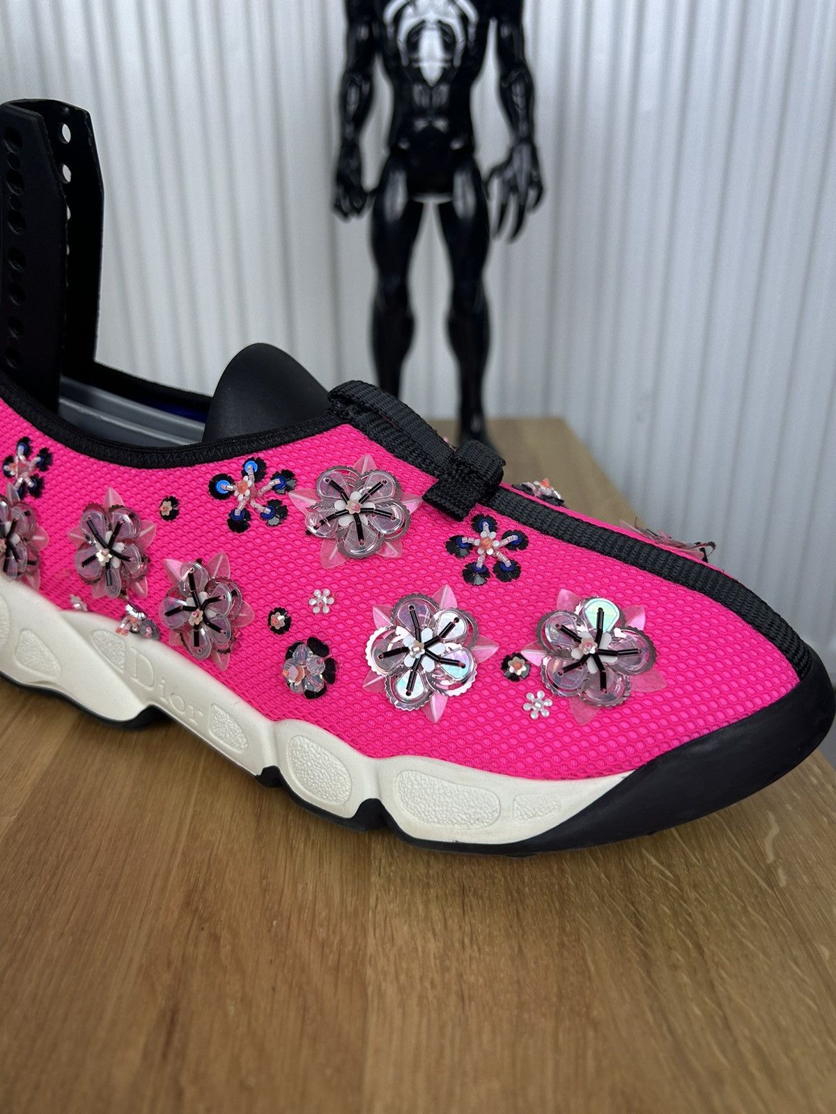 Dior Christian Dior Mesh Embellished sneaker Size US 7 / IT 37 - 11 Thumbnail