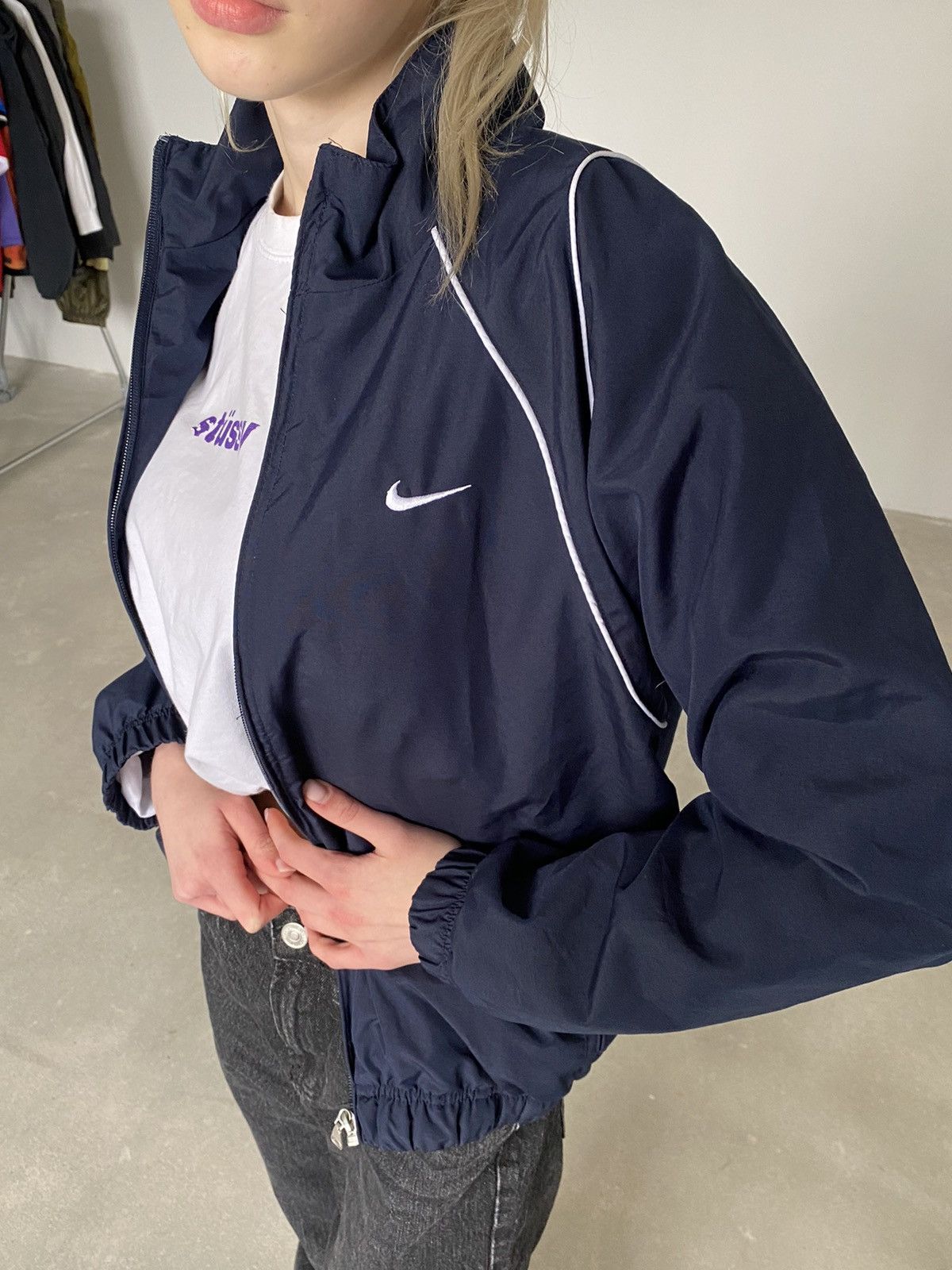 Vintage Vintage Nike Womens Track Top Jacket Size S / US 4 / IT 40 - 3 Thumbnail