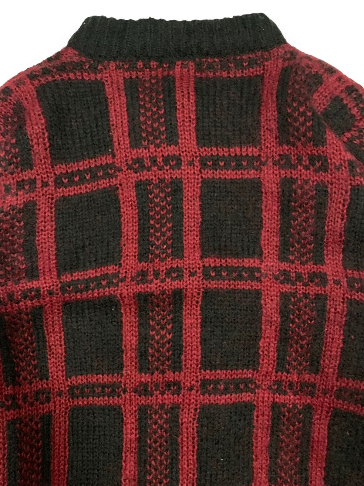 Japanese Brand Vintage Japanese Brand Wool Plaid Checked Oversized Sweater Size L / US 10 / IT 46 - 11 Thumbnail