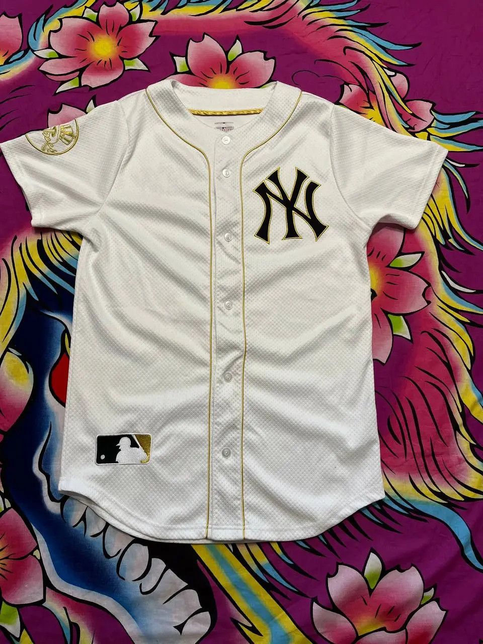 Majestic New York Yankees Majestic Jersey – M, White/Gold Size US M / EU 48-50 / 2 - 1 Thumbnail