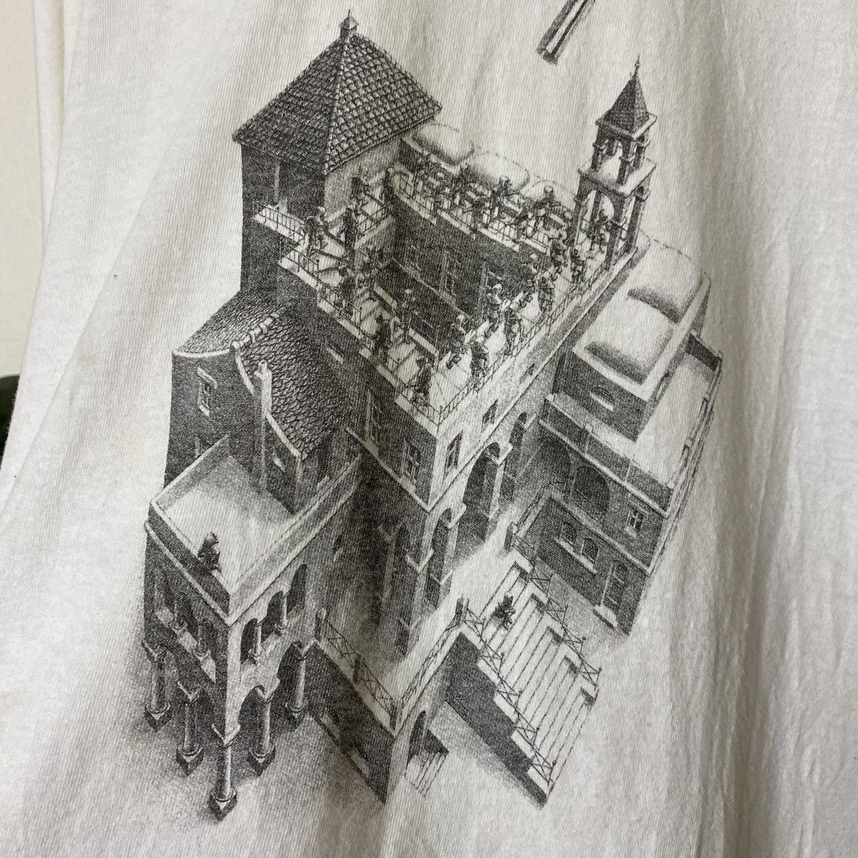 Vintage Drawing Hands Lithograph By M.C. Escher Artwork T Shirt Size US L / EU 52-54 / 3 - 3 Thumbnail
