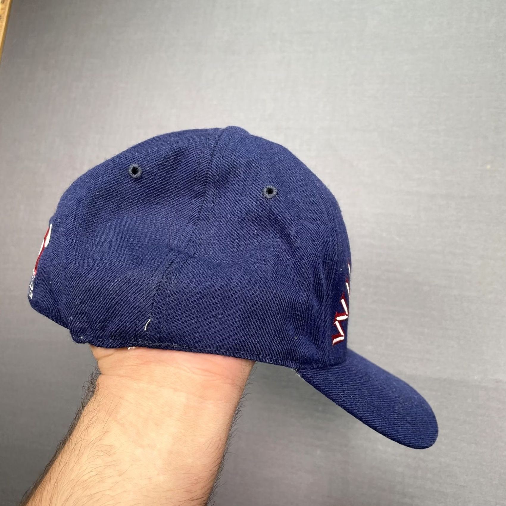 Sports Specialties VINTAGE Sports Specialties Arizona Wildcats Hat Cap Fitted Mens M Blue Navy 90s Baseball Cap Sports Specialties Mens Medium Mens Boys Girls Size ONE SIZE - 5 Thumbnail