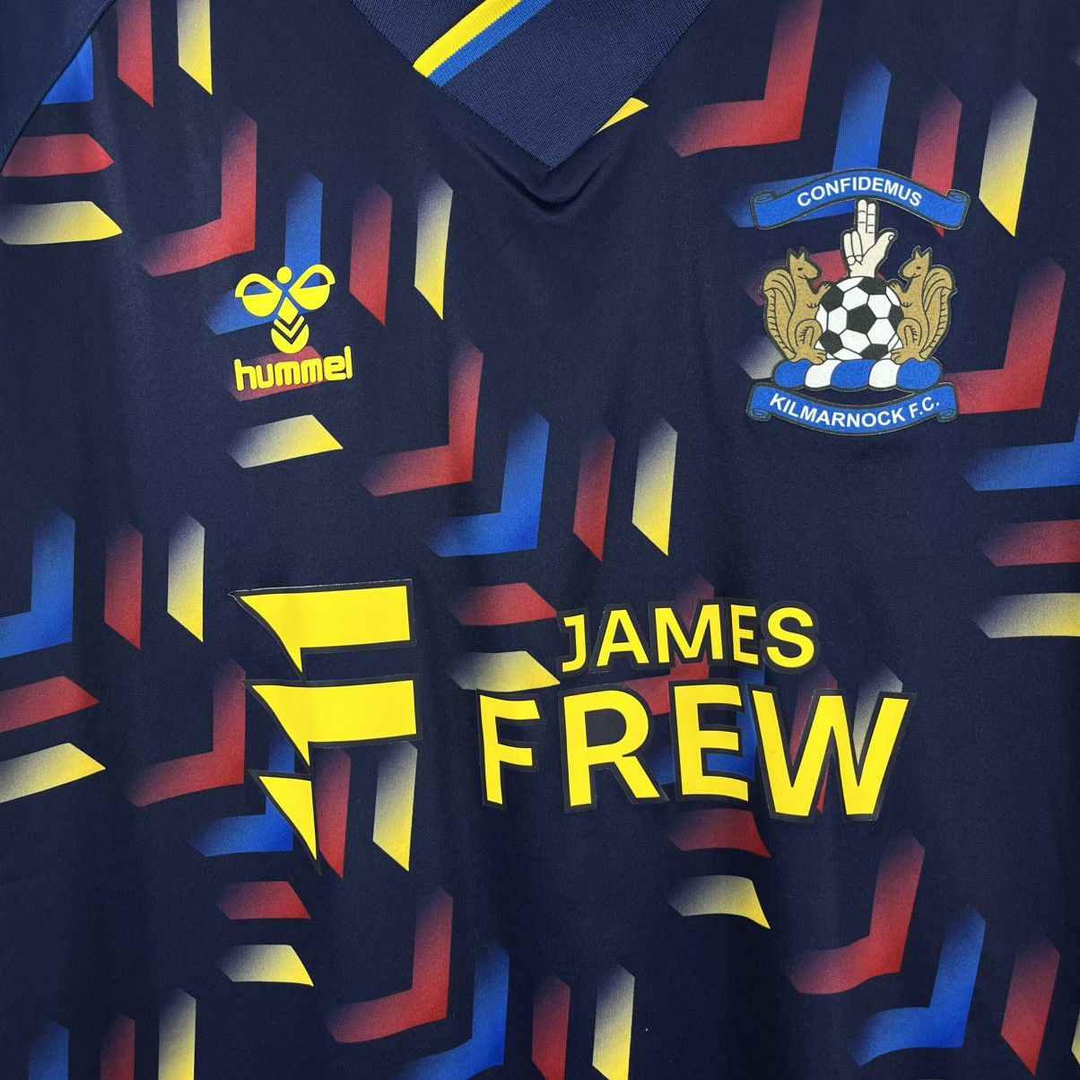 Hummel Kilmarnock 2022/2023 Third Soccer Jersey Size M Size US M / EU 48-50 / 2 - 3 Thumbnail
