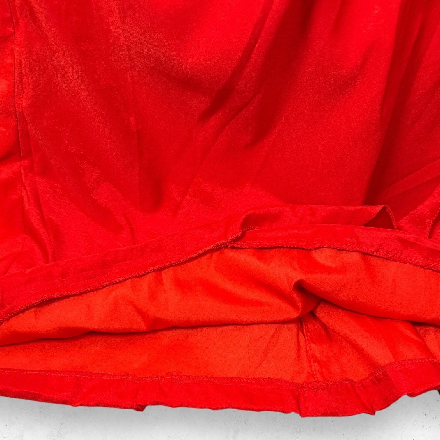 Other Red Satin Mermaid Wedding Gown Off Shoulder Sz 12 Size XL / US 12-14 / IT 48-50 - 4 Thumbnail