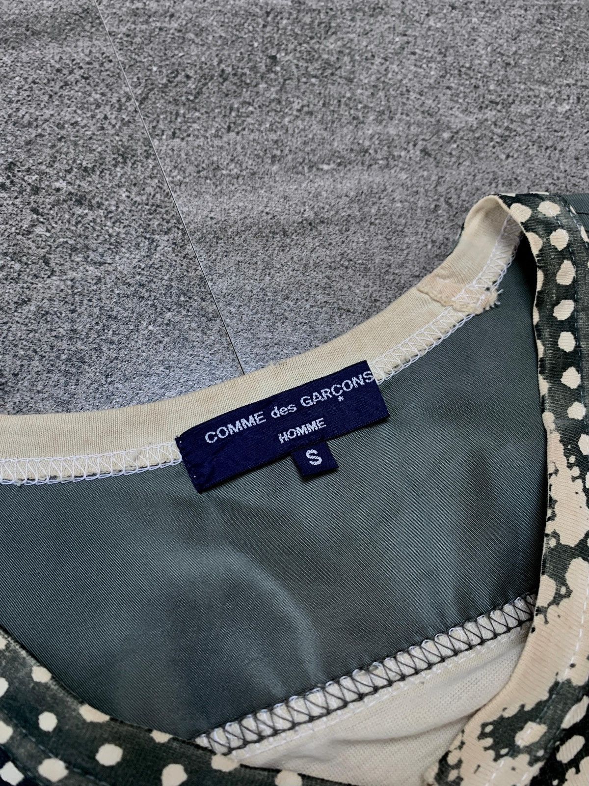 Comme des Garcons Homme 2007 Full Print Graphic Long Sleeve tee- Medium Size US M / EU 48-50 / 2 - 8 Thumbnail