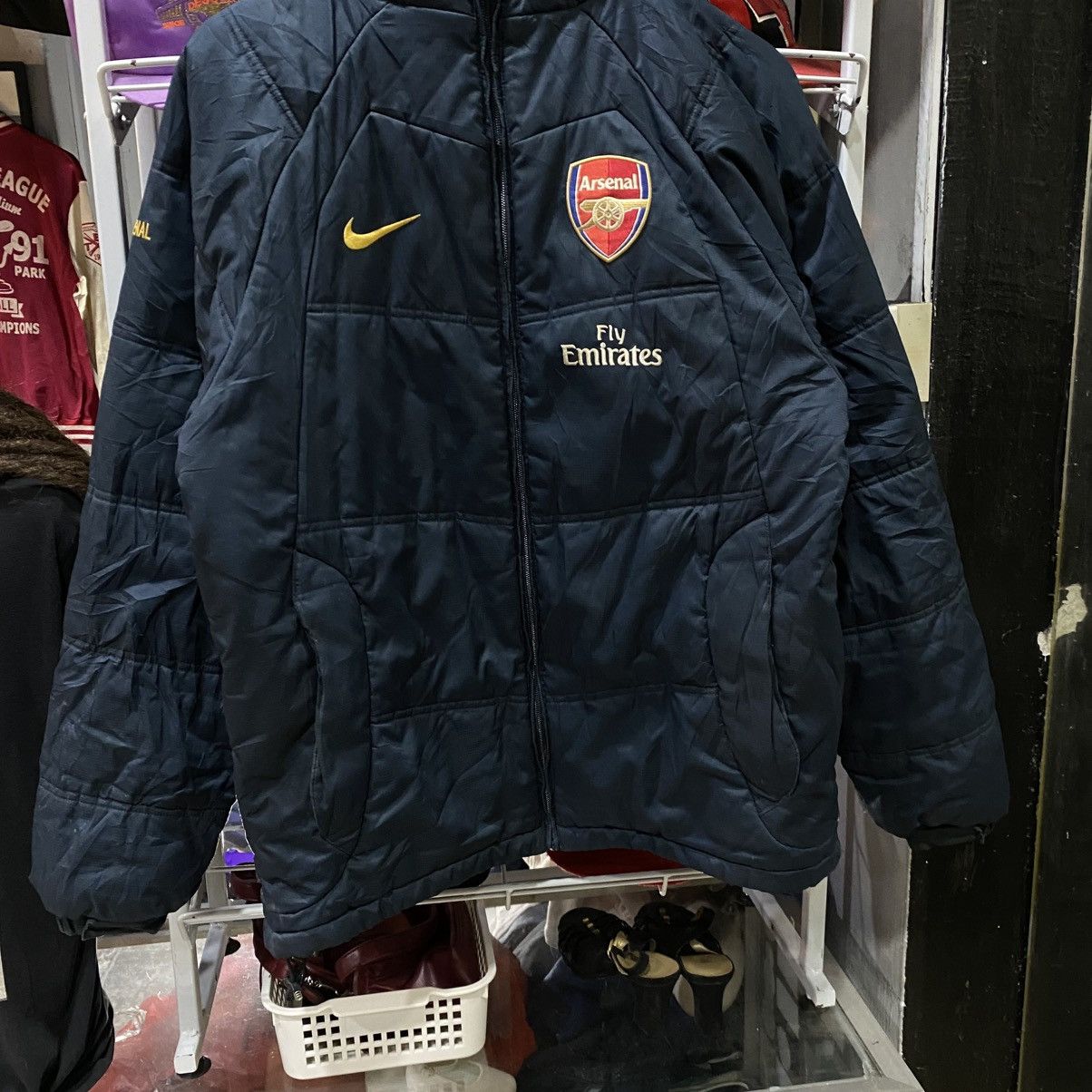 Nike Vintage Arsenal Nike Quilted Jumper Jacket Size US L / EU 52-54 / 3 - 5 Thumbnail