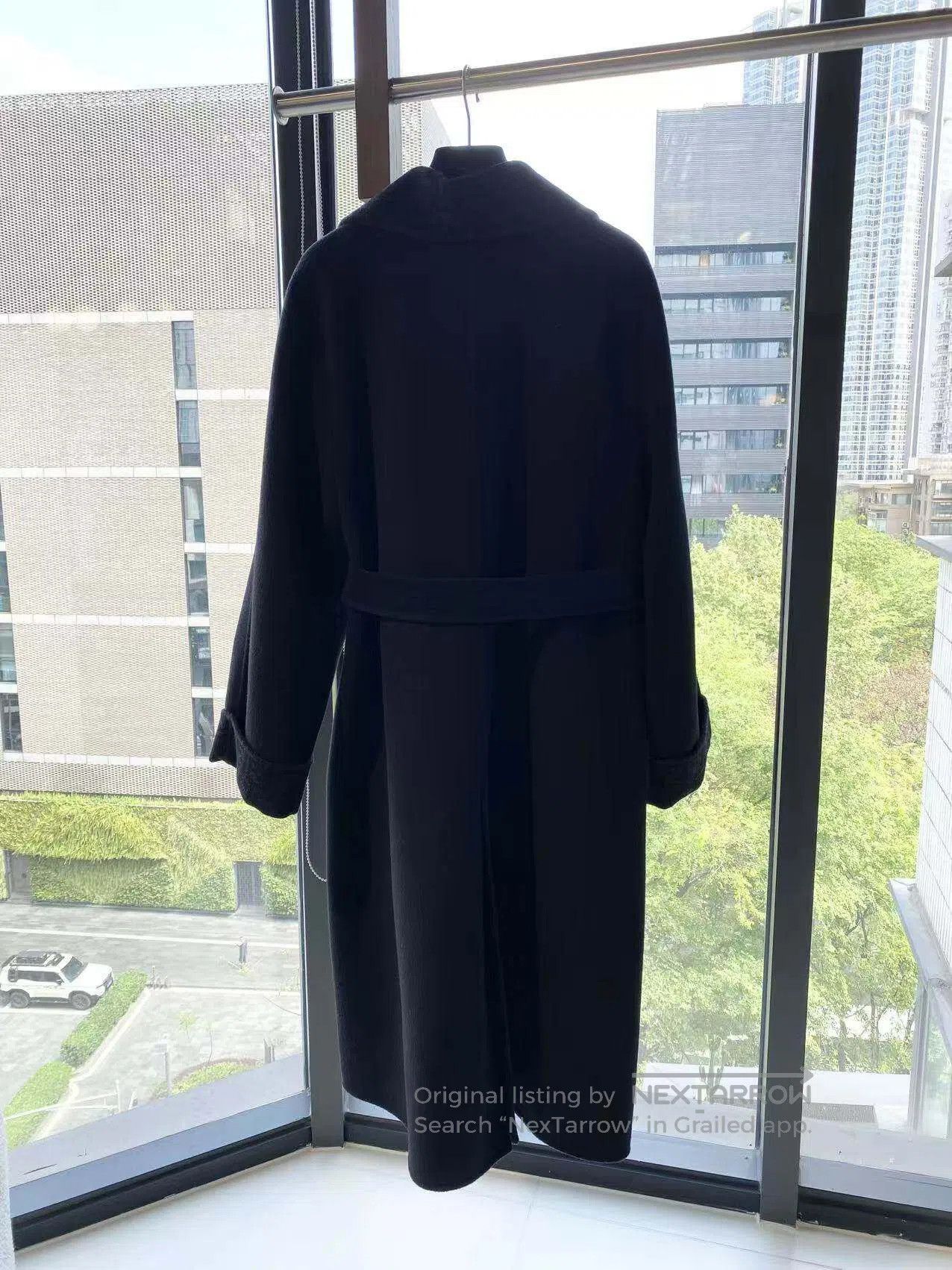 Fendi Fendi The inside is full of printed belt coats| Size XXS / US 00 / IT 34 - 3 Thumbnail