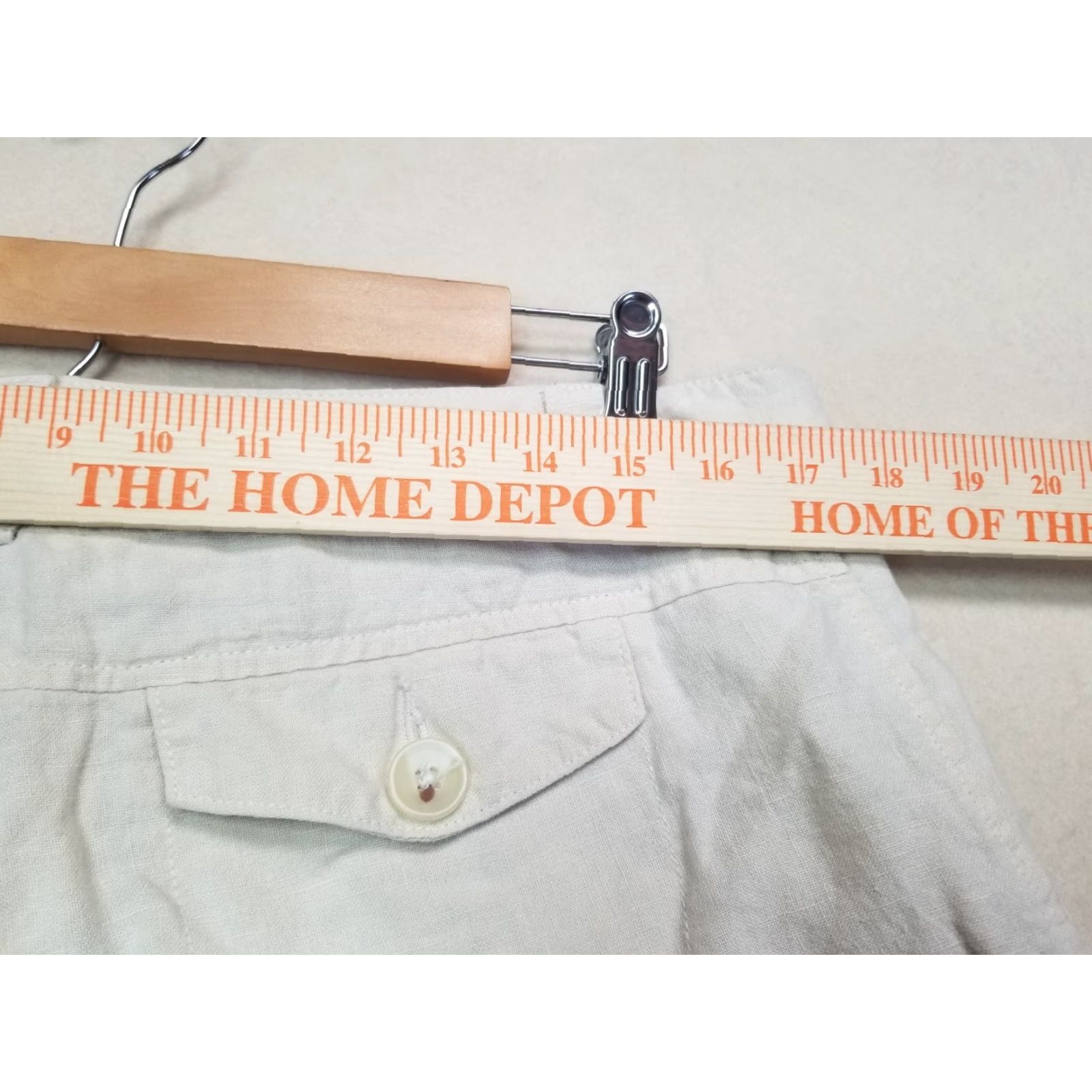Banana Republic Banana Republic Women Shorts Size 12 Beige Linen Heritage Chino Regular Flat Front 3 in Inseam Size 34" / US 12 / IT 48 - 3 Thumbnail