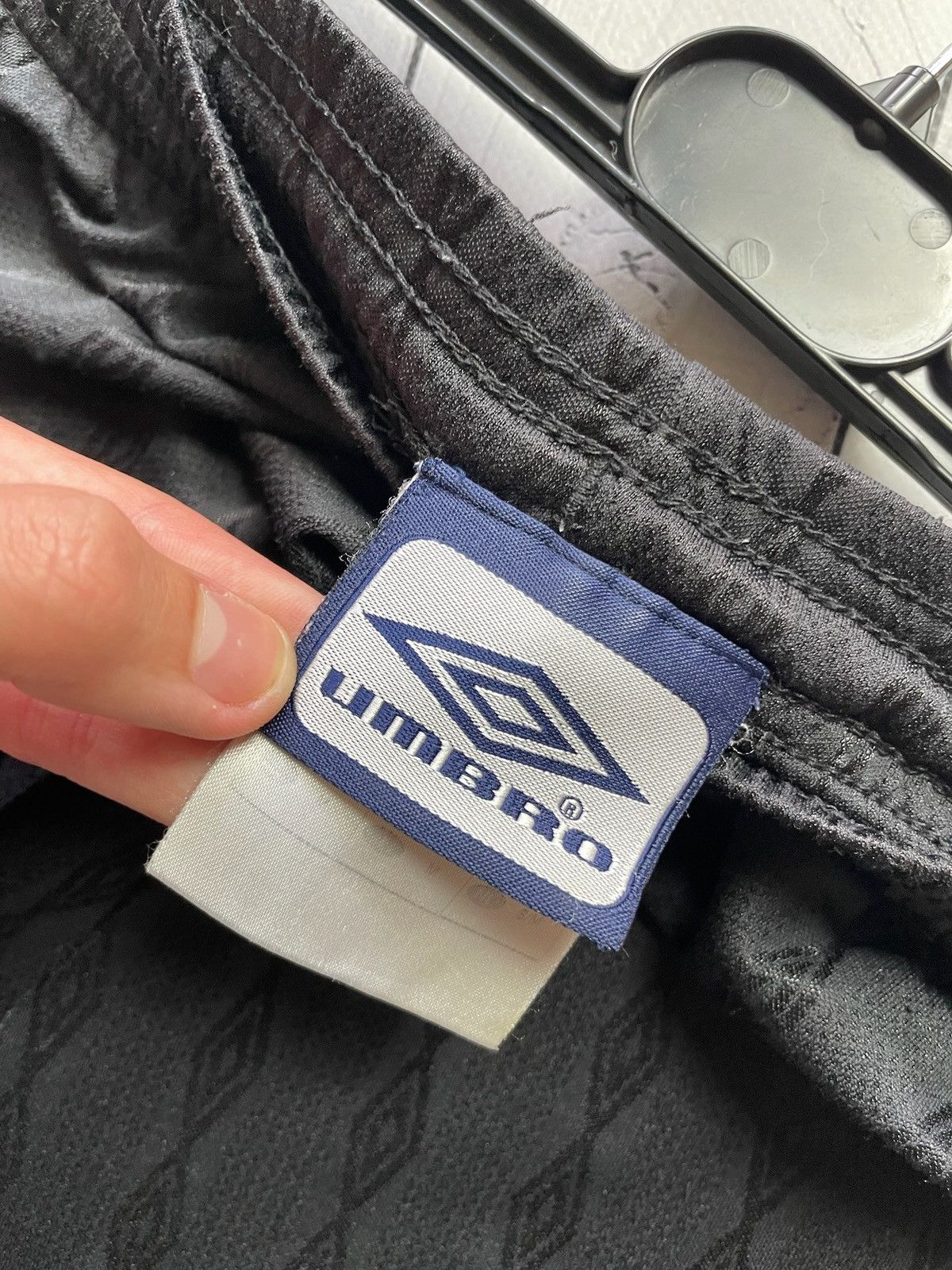 Umbro × Vintage Vintage Umbro monogram shorts size M Size US 32 / EU 48 - 2 Thumbnail