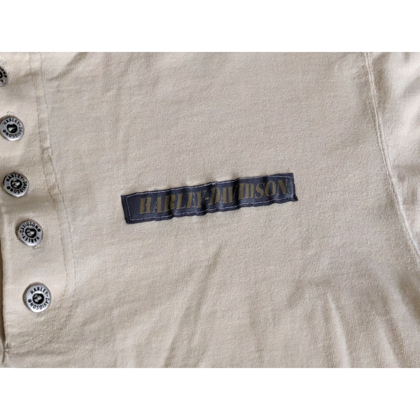 Harley Davidson VINTAGE Harley-Davidson Henley Tee Shirt S/M Beige VGUC Biker Shirt Adult Mens Size S/M Cotton Tee Shirt Logo Button Henley 90s Motorcycle - Mens Size US S / EU 44-46 / 1 - 3 Thumbnail