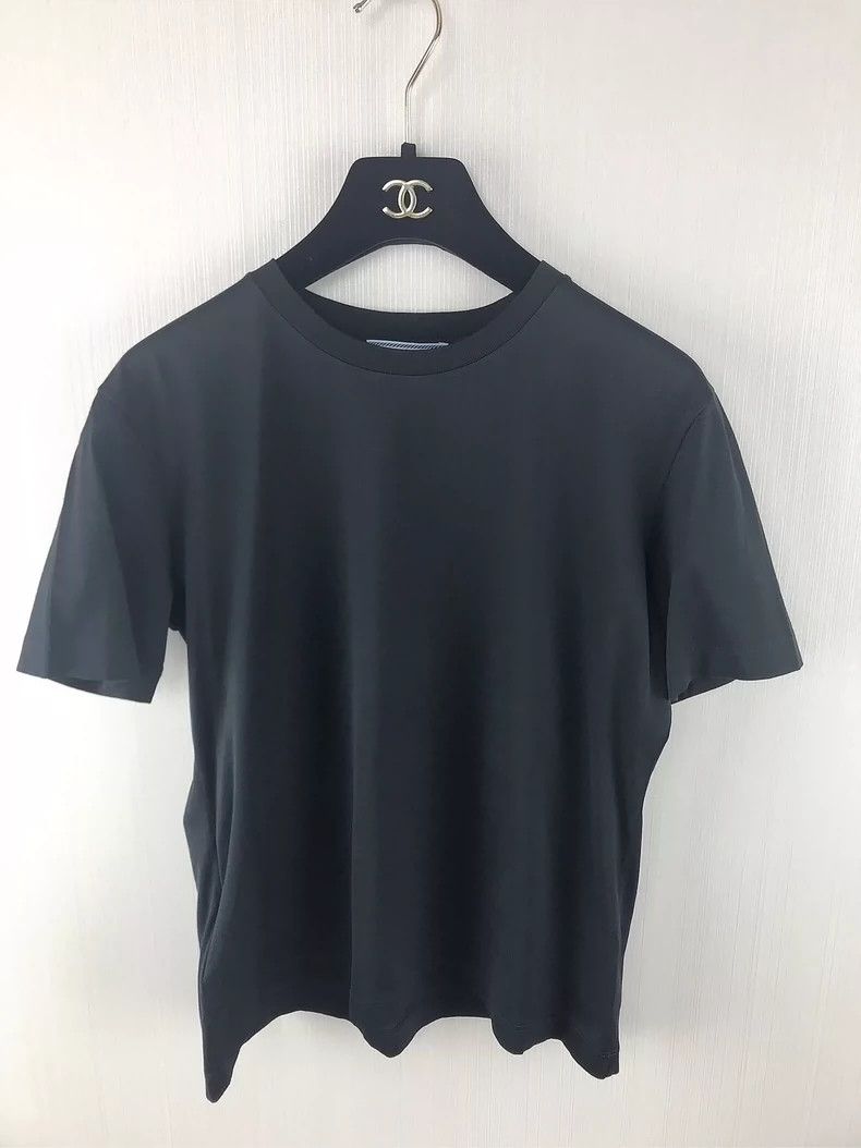 Prada PradaShort sleeves 2503-Nextarrow Size S / US 4 / IT 40 - 1 Thumbnail