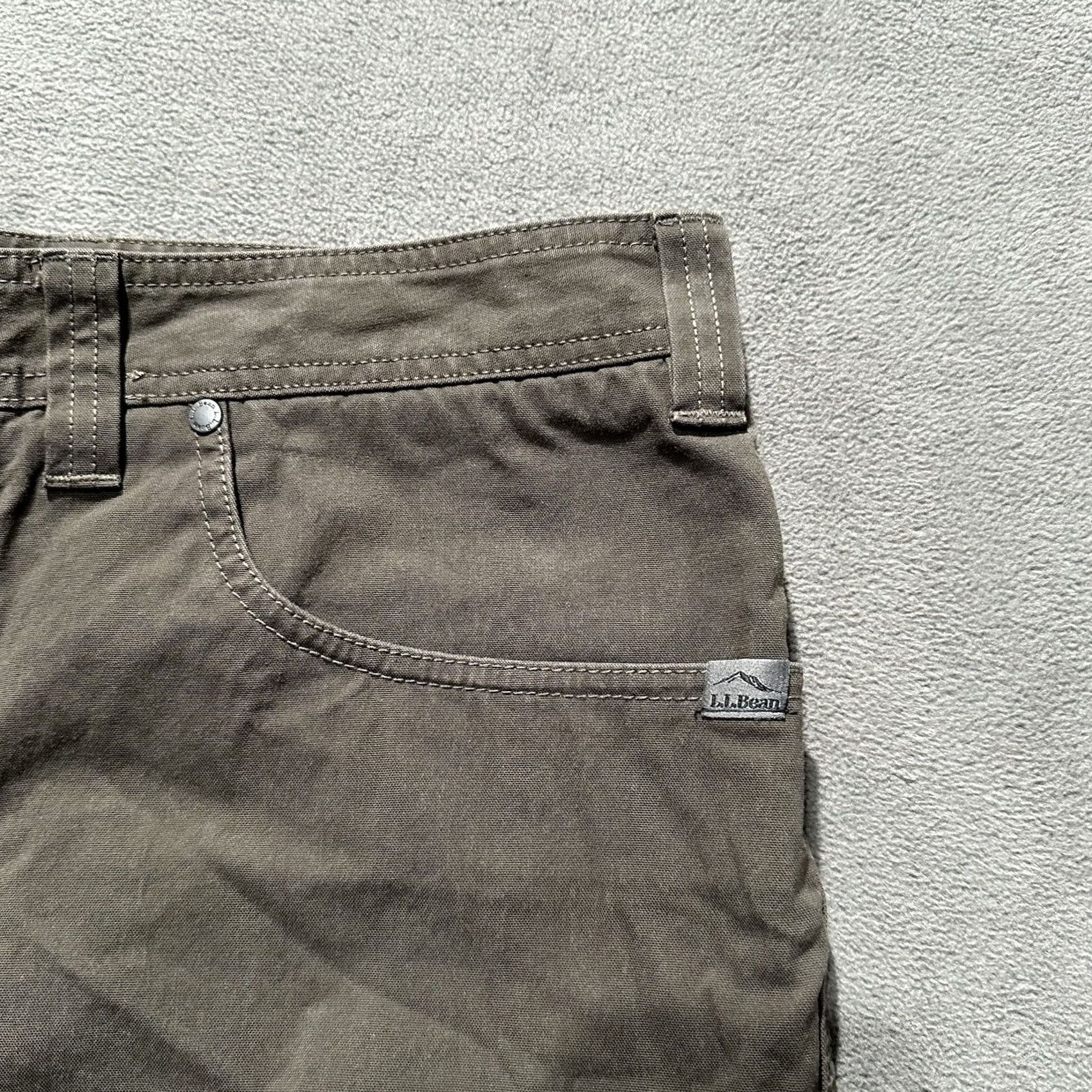Vintage L.L. Bean Cresta Hiking Shorts Men 34 Brown Cargo Pockets 9" Inseam Canvas Cotton Nylon Outdoor Cargo Pocket Size US 32 / EU 48 - 5 Thumbnail
