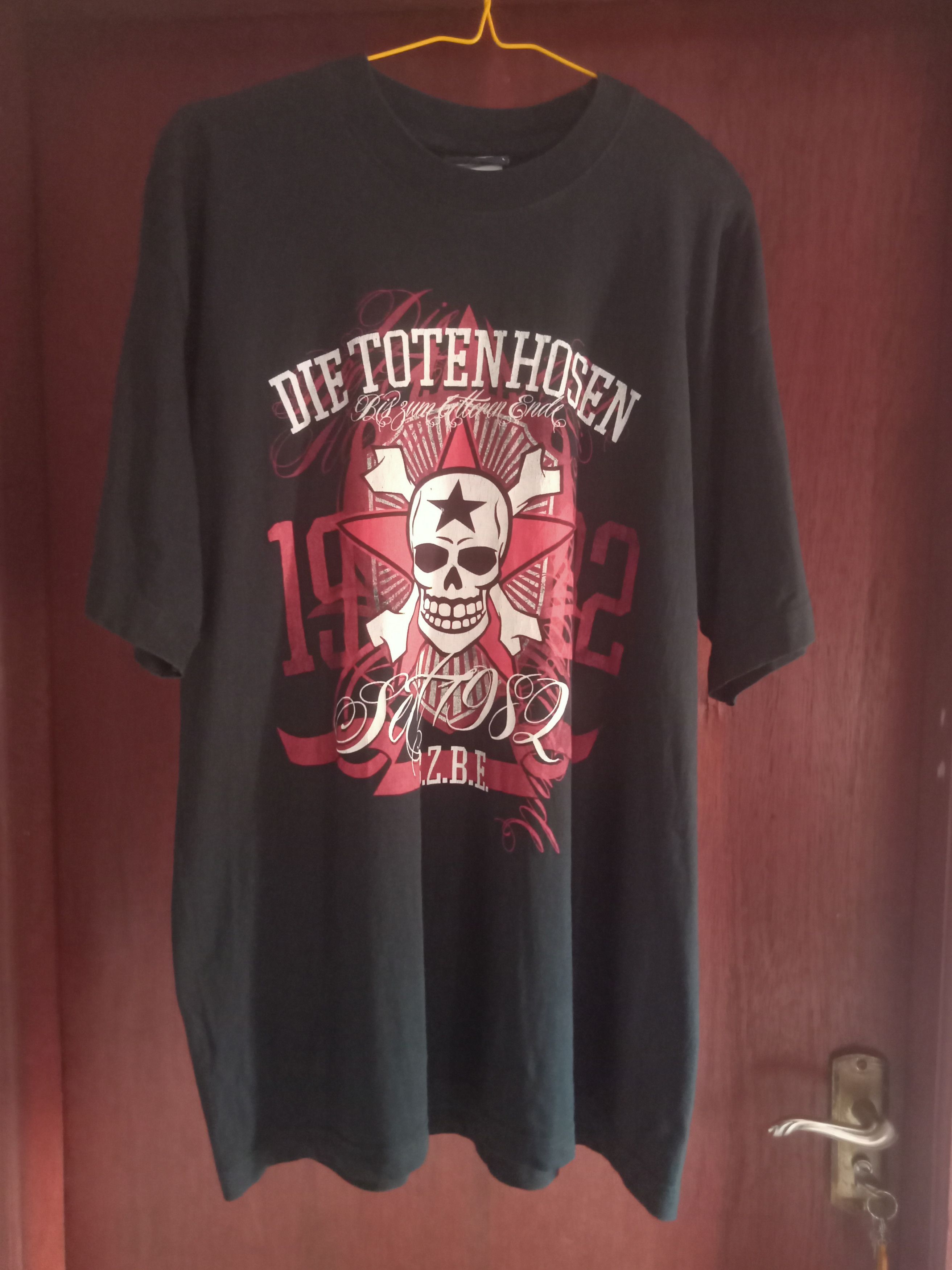 Band Tees Vintage Die Toten Hosen Germany Punk Rock Size US XL / EU 56 / 4 - 1 Thumbnail