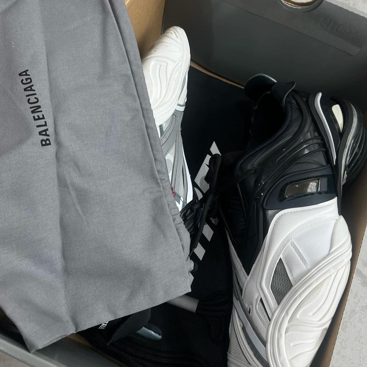 Balenciaga Balenciaga Tyrex Sneaker (Black / White) Size US 11 / EU 44 - 8 Thumbnail