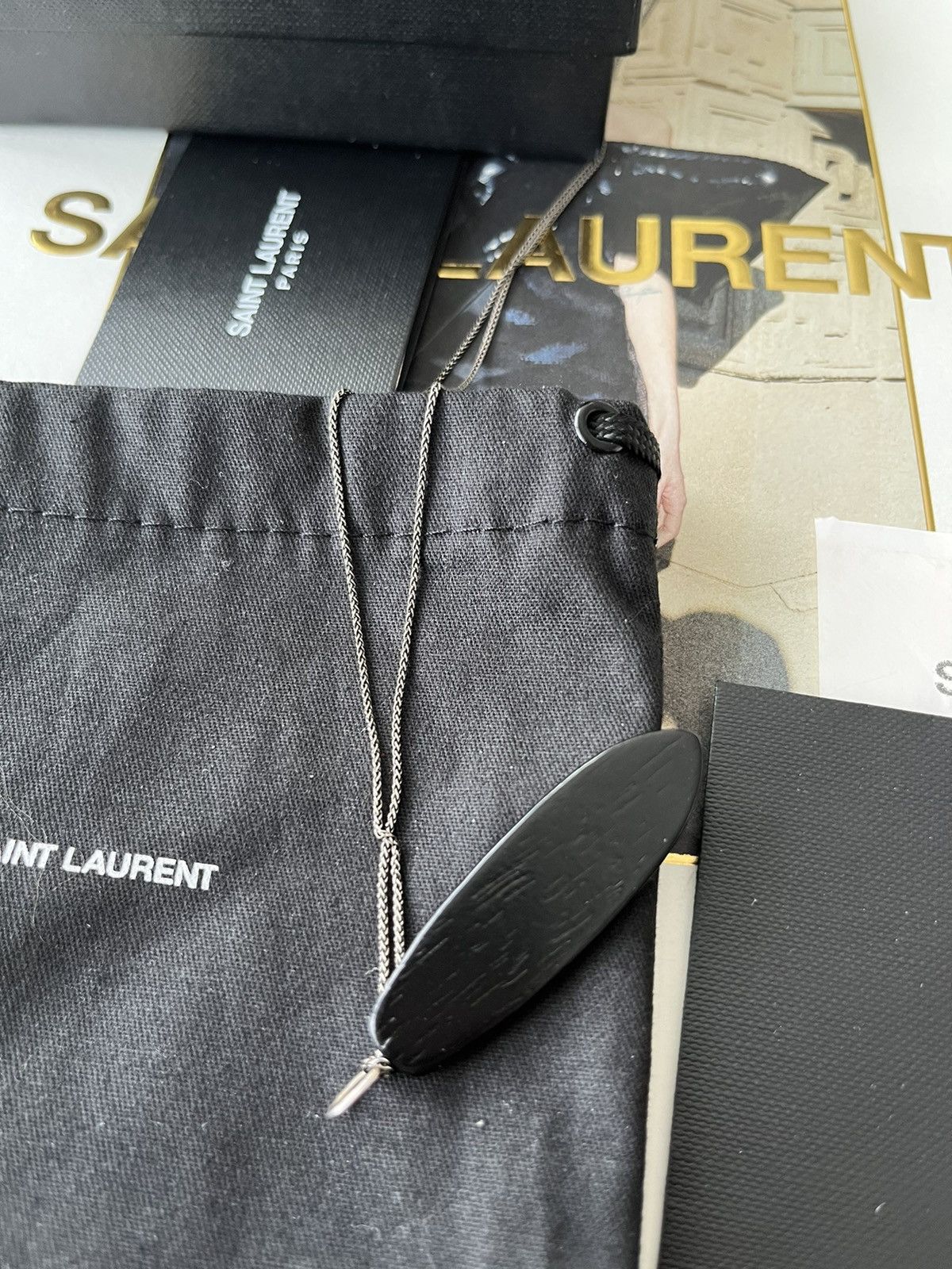 Hedi Slimane × Saint Laurent Paris × Yves Saint Laurent Super Rare Limited Saint Laurent Logo Surf Feather Necklace Size ONE SIZE - 12 Thumbnail