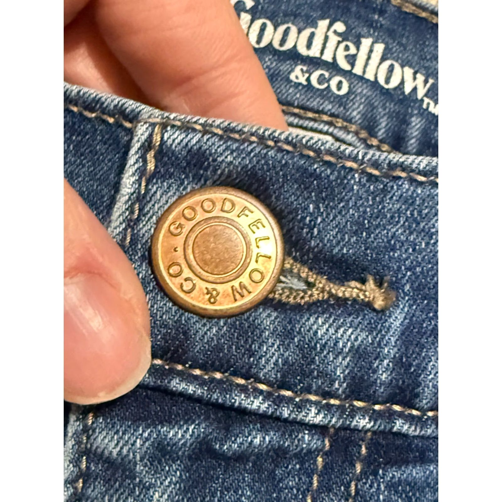 Vintage Goodfellow & Co. Jeans Men's 32x30 Blue Denim Athletic Mid Rise Pocket 5-Pocket Design Straight Rise Jeans Mens Size US 32 / EU 48 - 4 Thumbnail