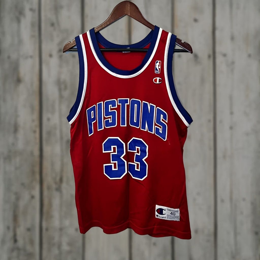 VINTAGE Detroit Pistons Grant Hill Jersey NBA Basketball Sewn Men’s Large 40 Jersey Red Mens Regular 40
