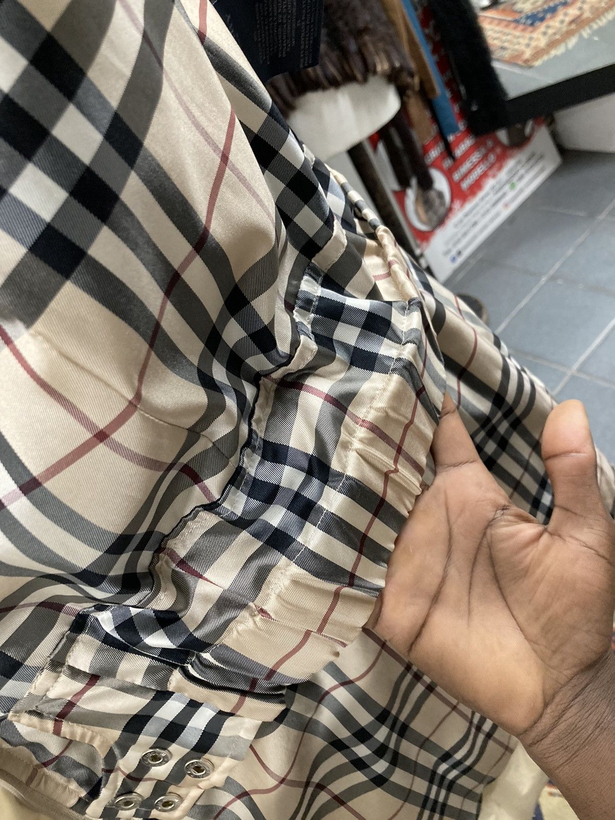 Burberry Beige long down jacket, ideal for winter - Size M Size US M / EU 48-50 / 2 - 7 Thumbnail