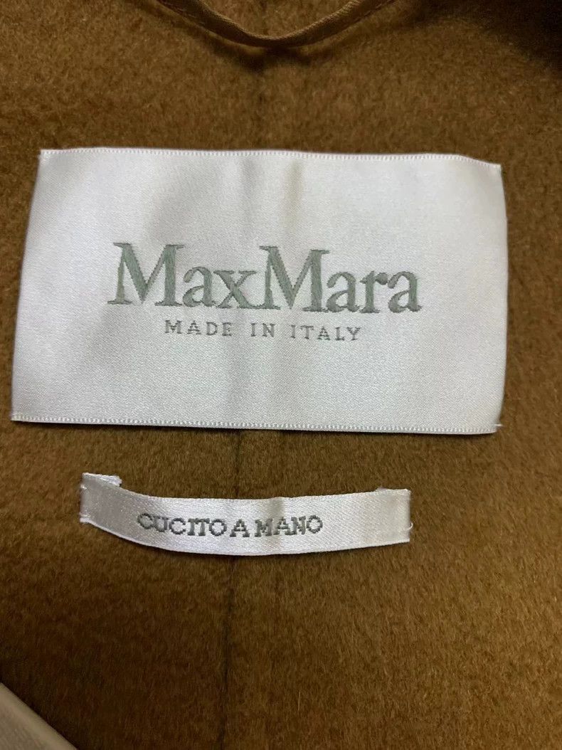 Max Mara Max Mara 100% pure cashmere Size XS / US 0-2 / IT 36-38 - 2 Thumbnail