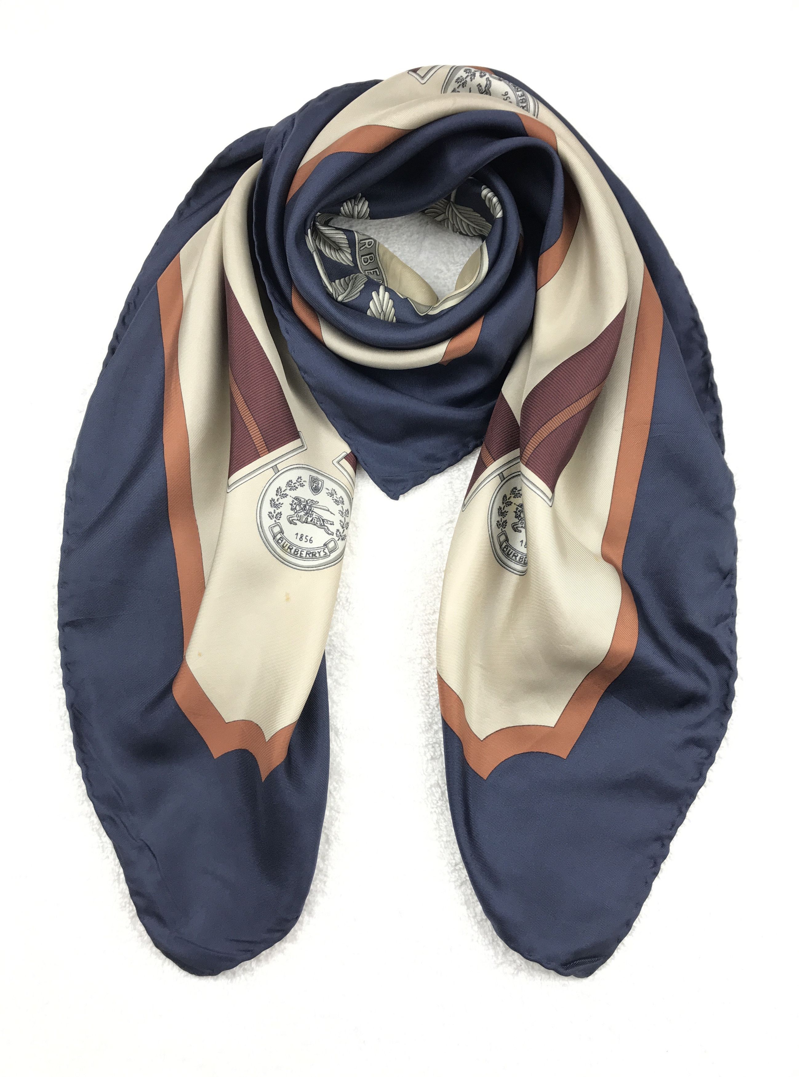 Burberry × Vintage Vintage Burberry Silk Scarf Size ONE SIZE - 7 Thumbnail