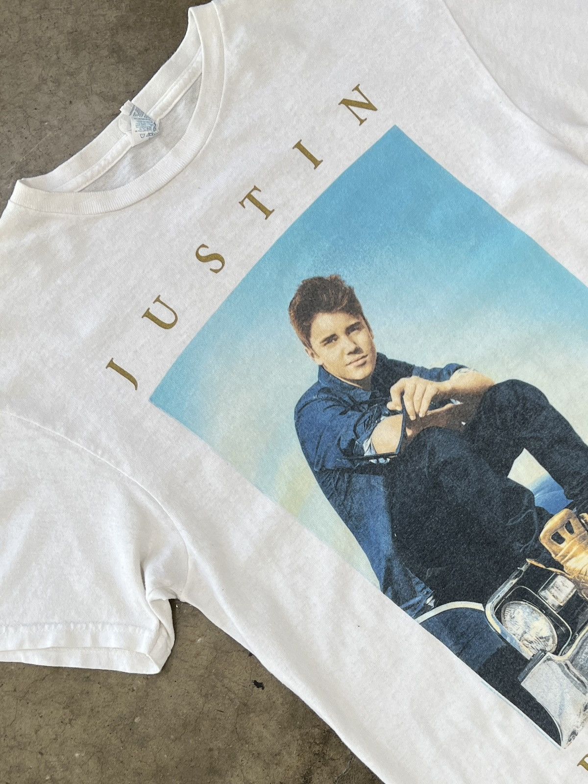 Band Tees Justin Bieber Believe Tour Concert Tee Medium Size US M / EU 48-50 / 2 - 1 Thumbnail