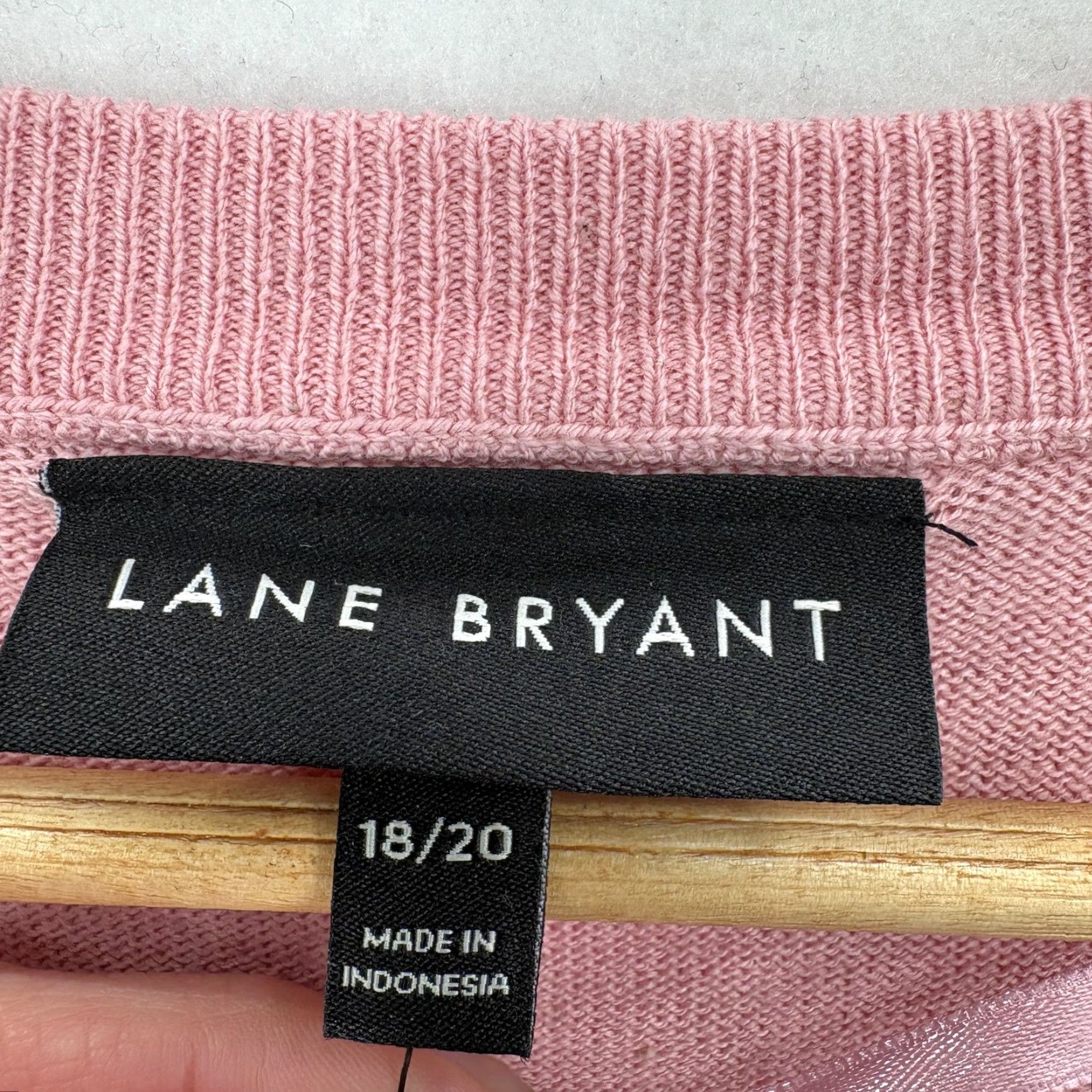 Vintage Lane Bryant Cardigan Womens 18/20 Pink Crew Neck Button Front Preppy NWT Sweater Size XXL / US 16-18 / IT 52-54 - 4 Thumbnail