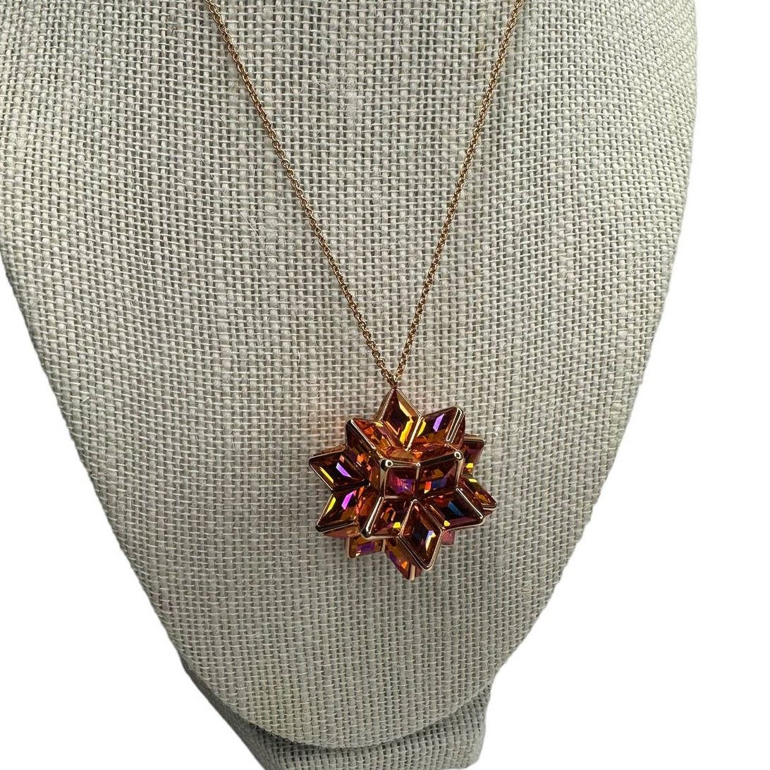 Swarovski Swarovski Curiosa Pendant, Geometric Crystal Necklace Size ONE SIZE - 2 Thumbnail