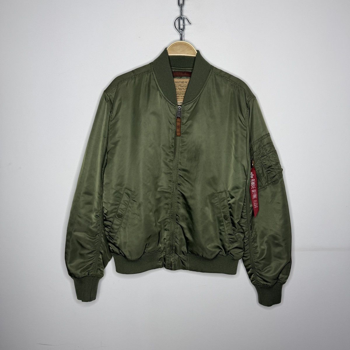 Alpha Industries Vintage Alpha Industries Bomber Vest CWU MA-1 Jacket Rare Size US XL / EU 56 / 4 - 1 Thumbnail