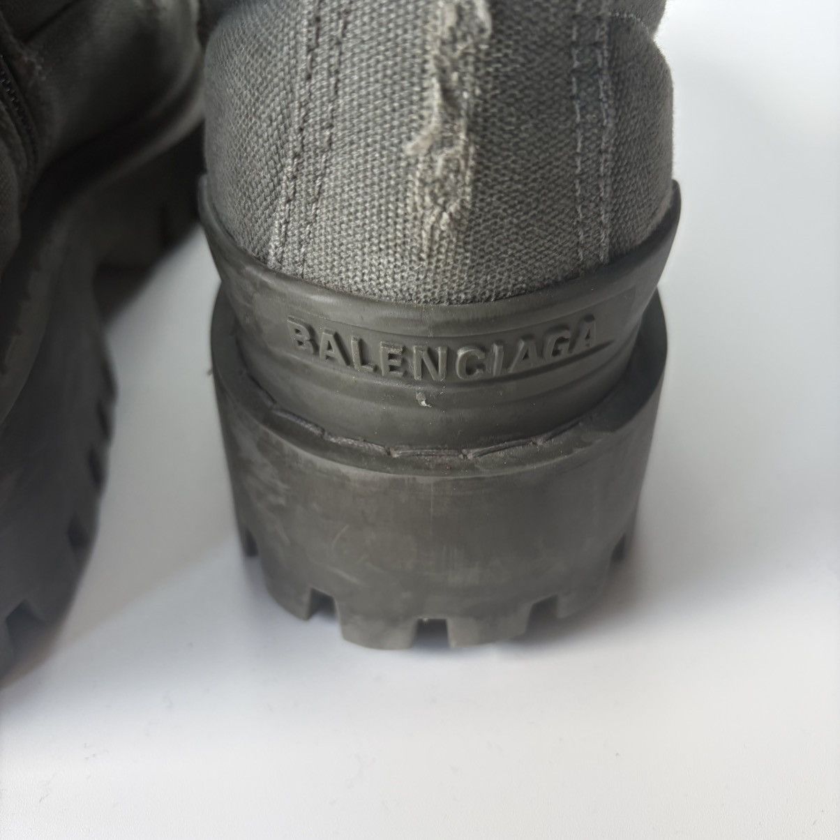 Balenciaga Balenciaga Demna era Striker Boots Size US 10 / EU 43 - 5 Thumbnail