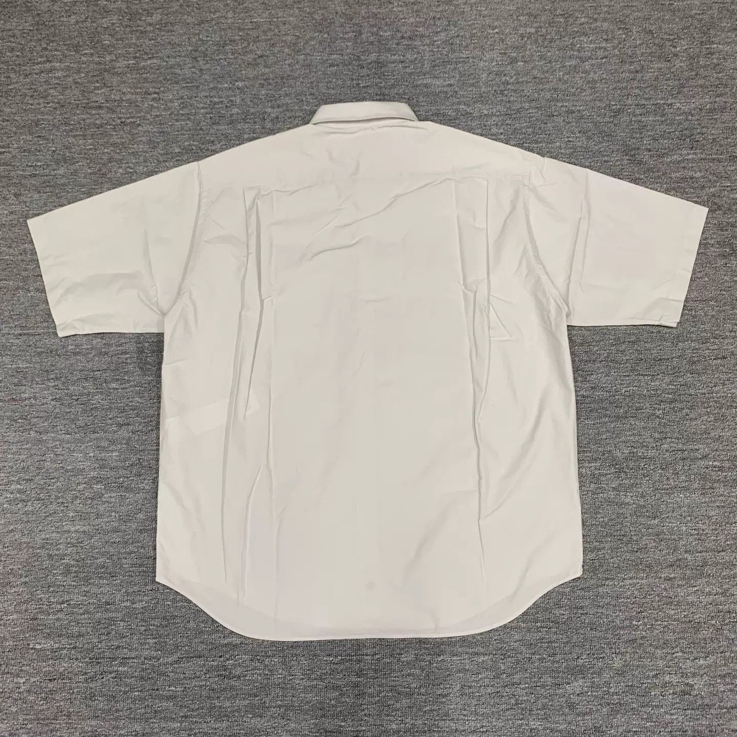 Balenciaga Balenciaga White Distressed Rev Logo SS Shirt 37 98 Size US XS / EU 42 / 0 - 2 Thumbnail