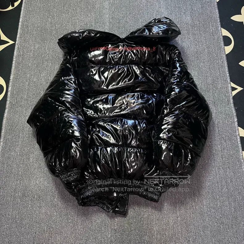 Vetements VETEMENTS Glossy down jacket, black Size US XS / EU 42 / 0 - 2 Thumbnail