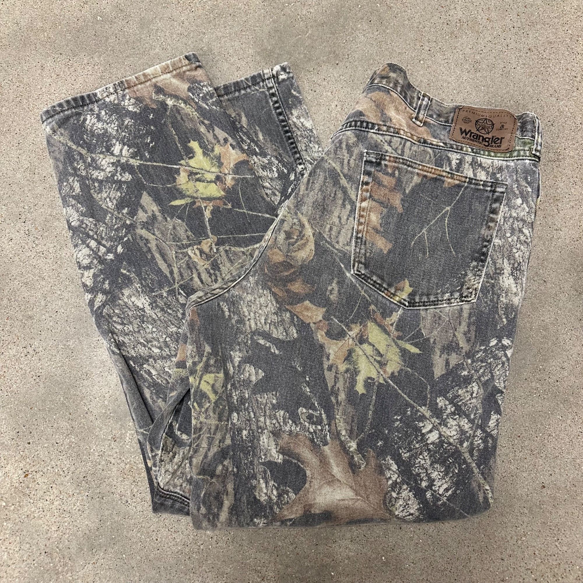 Vintage × Wrangler Vintage Wrangler Mossy Oak Break Up Camo Work Pants Size US 37 - 1 Thumbnail