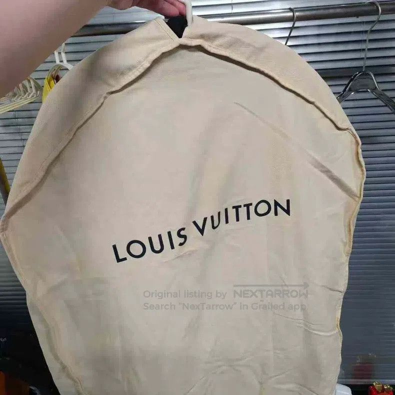 Louis Vuitton Louis Vuitton Arm logo trench coat Size XS / US 0-2 / IT 36-38 - 6 Thumbnail