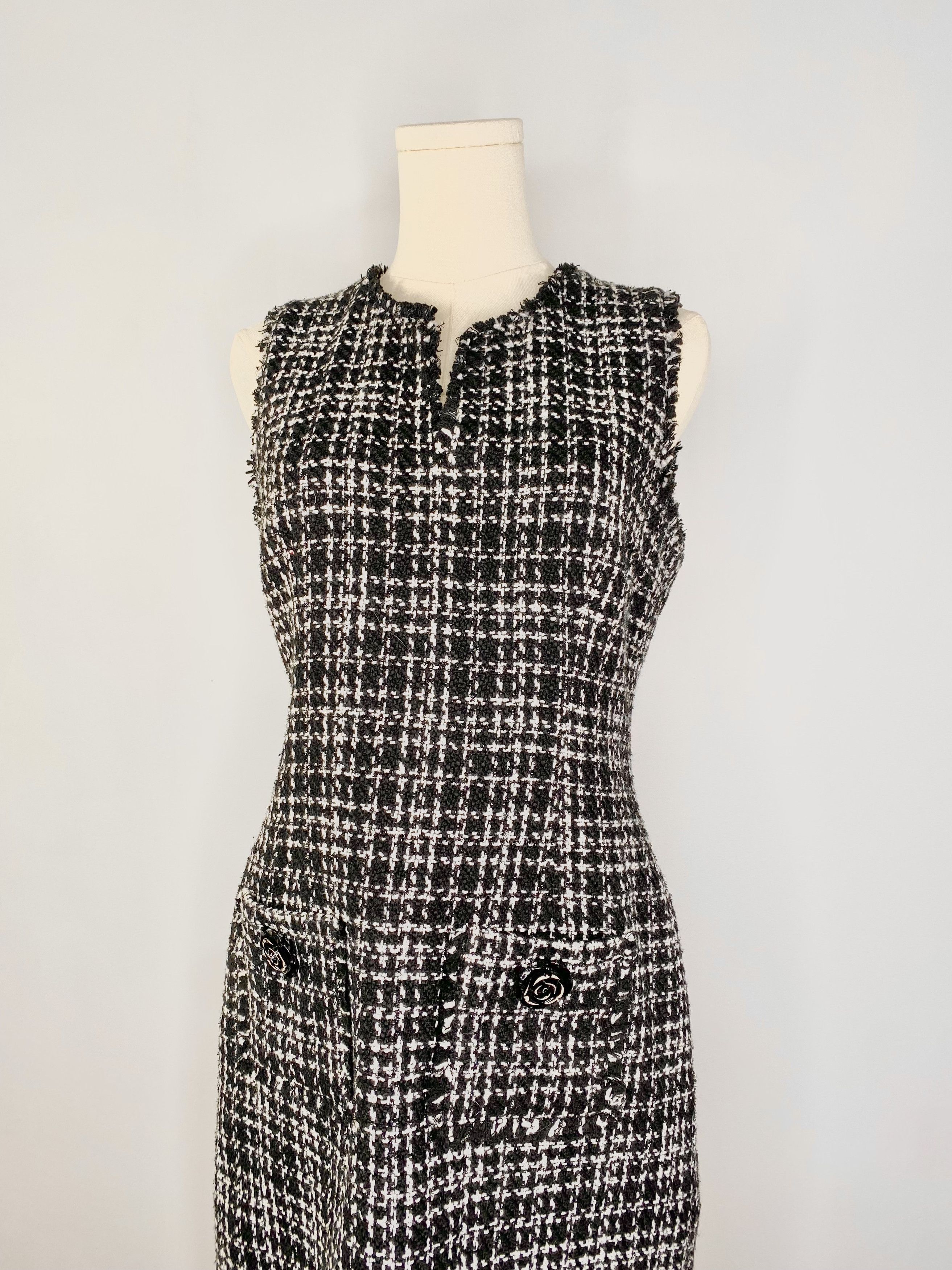 Karl Lagerfeld Karl Lagerfield - Black / White Tweed Gingham Dress Size M / US 6-8 / IT 42-44 - 7 Thumbnail